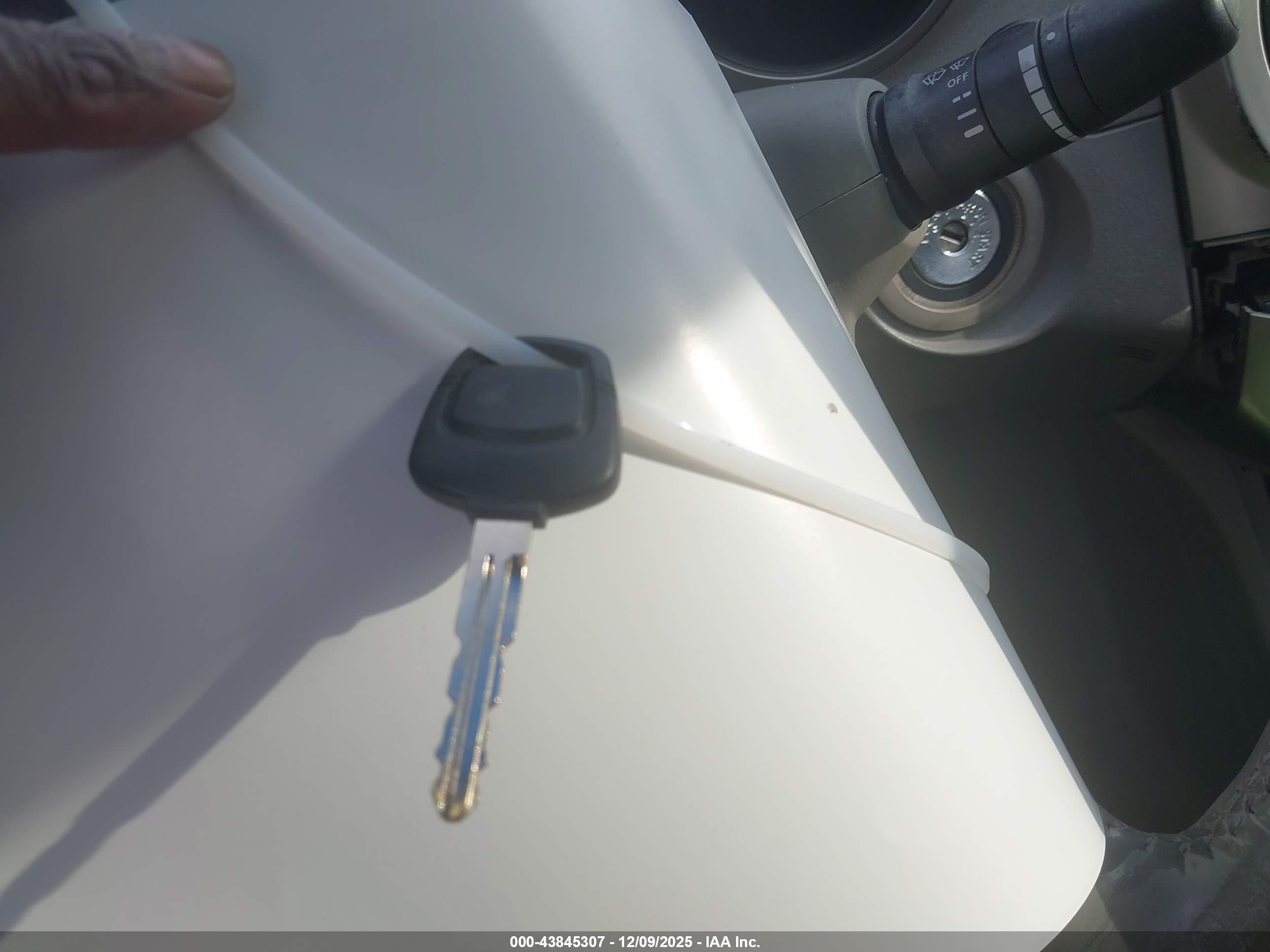NISSAN ALTIMA image 11