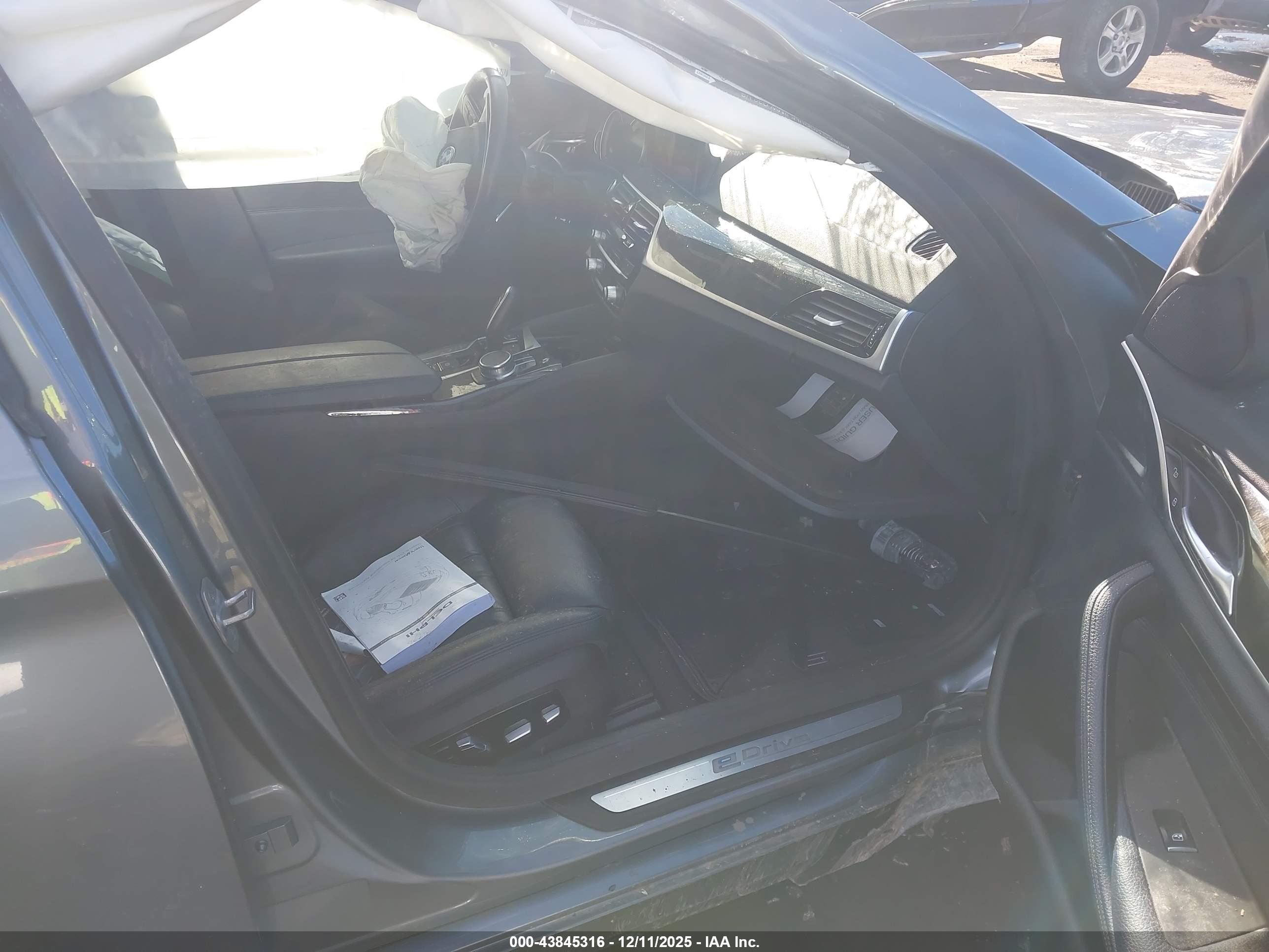 BMW 530E image 5