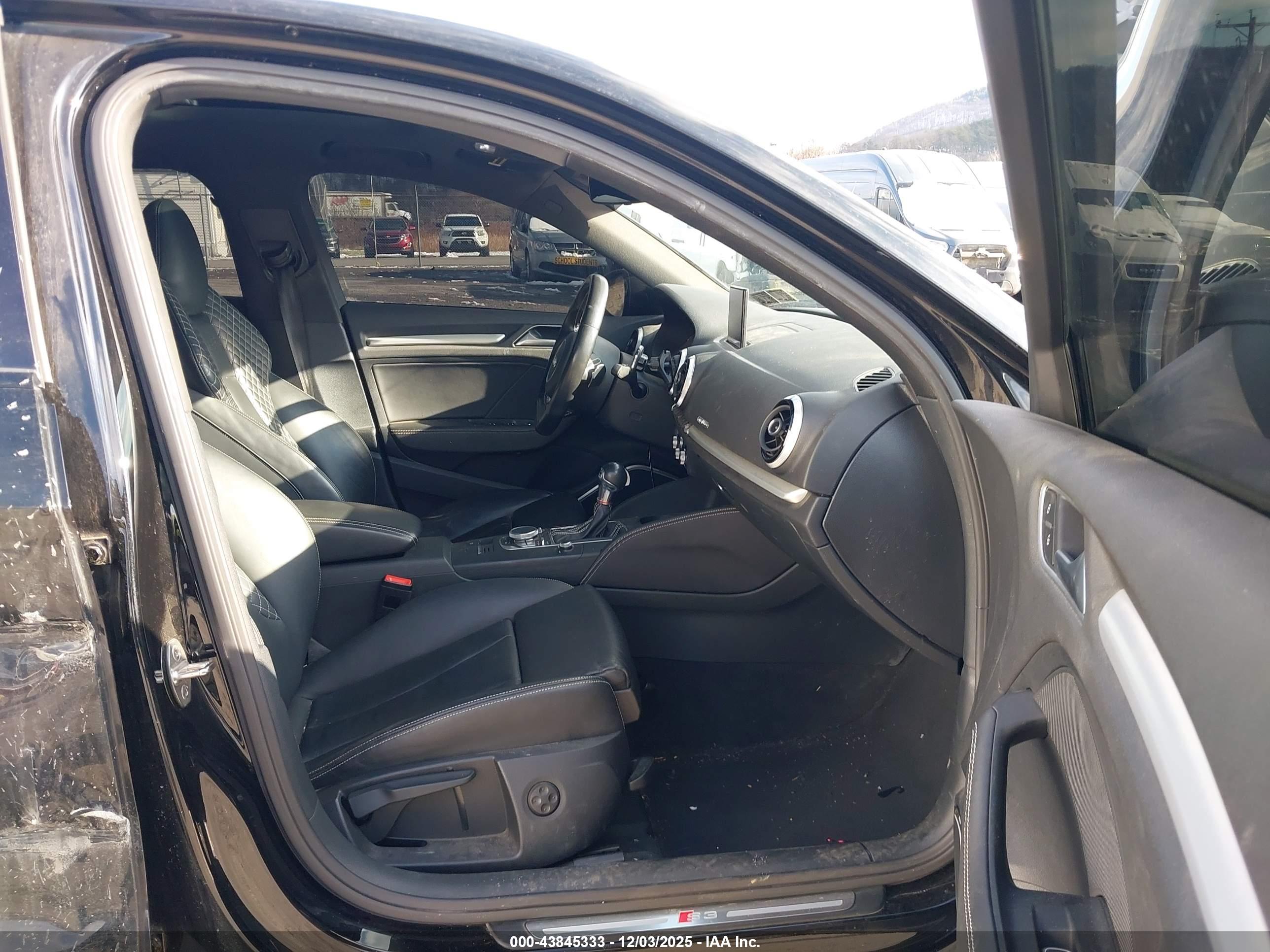 AUDI S3 image 5