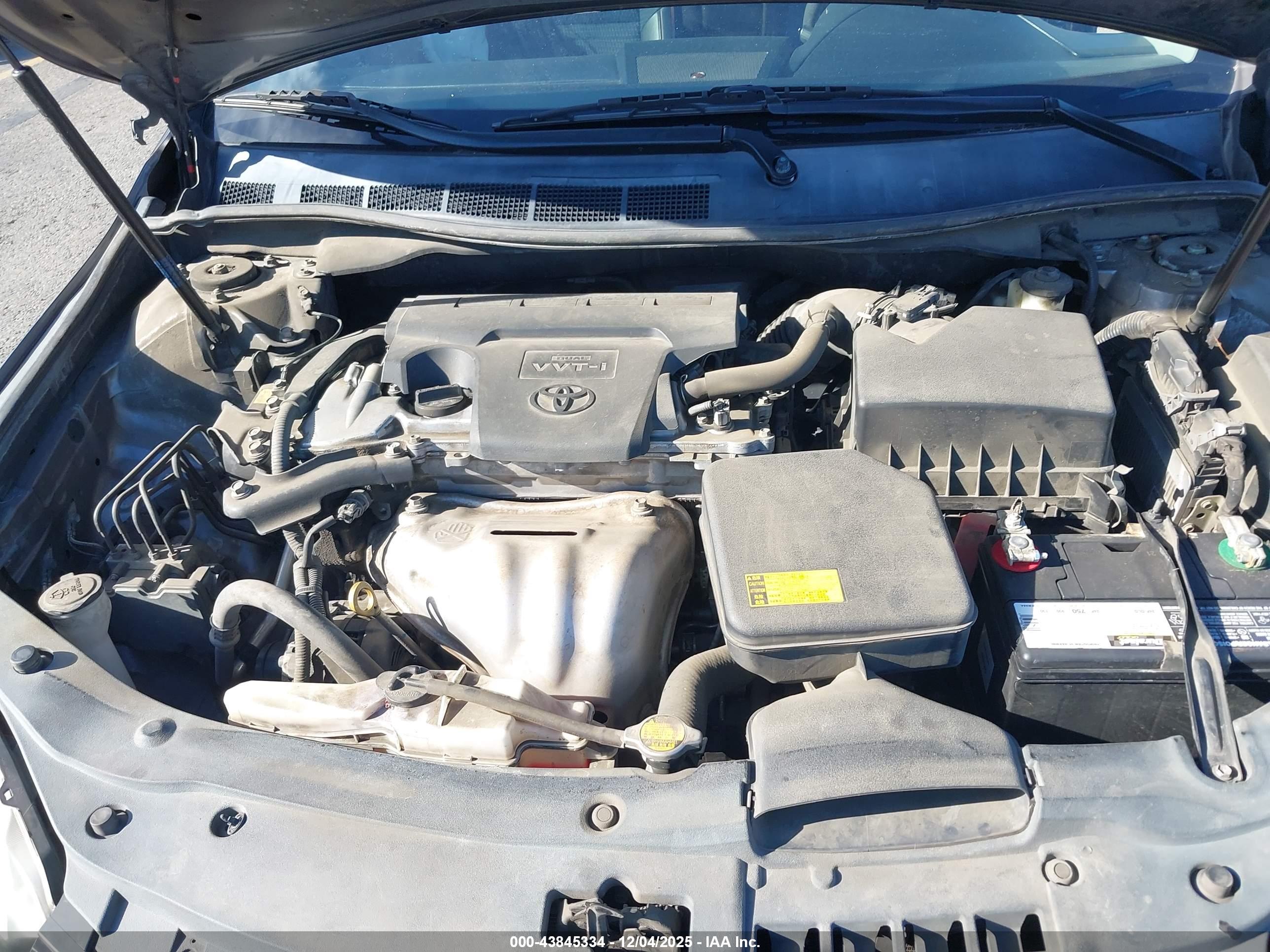 TOYOTA CAMRY image 10