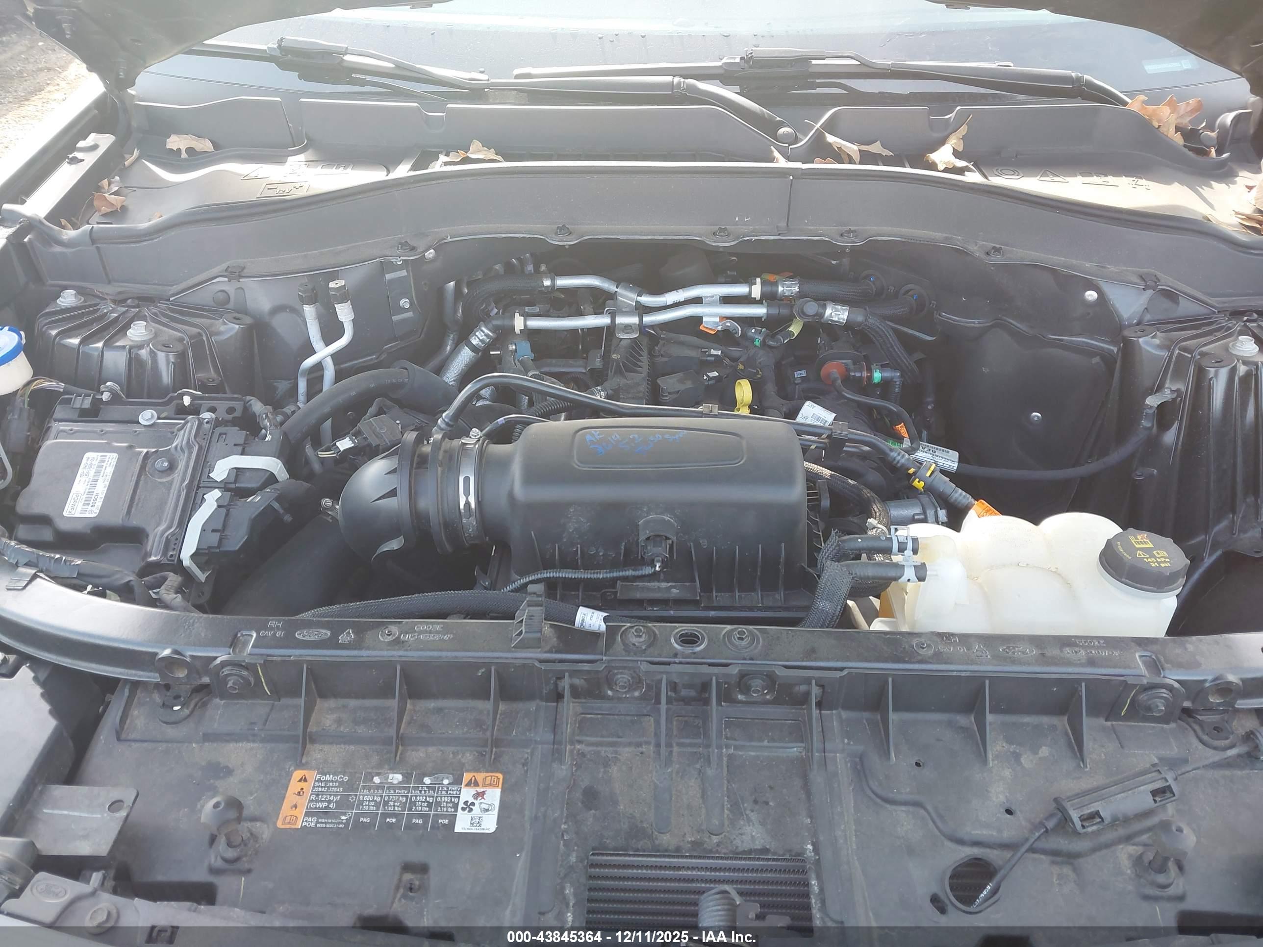 FORD EXPLORER image 10