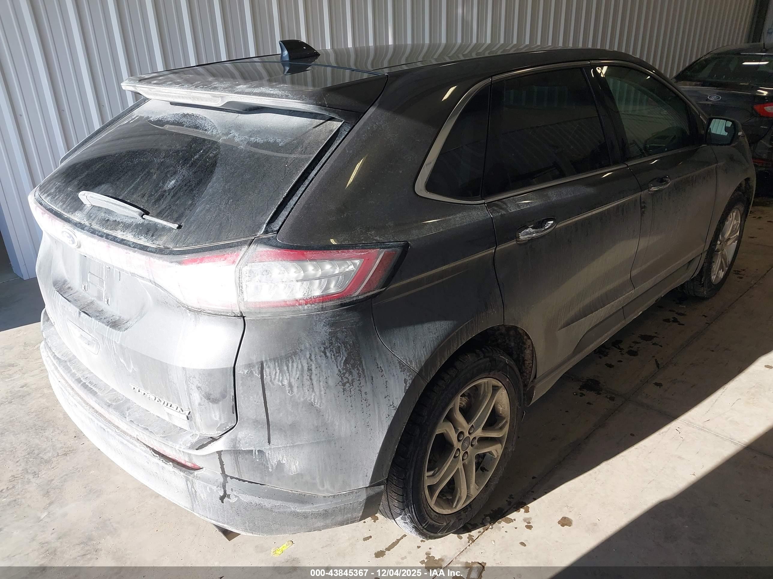 FORD EDGE image 4
