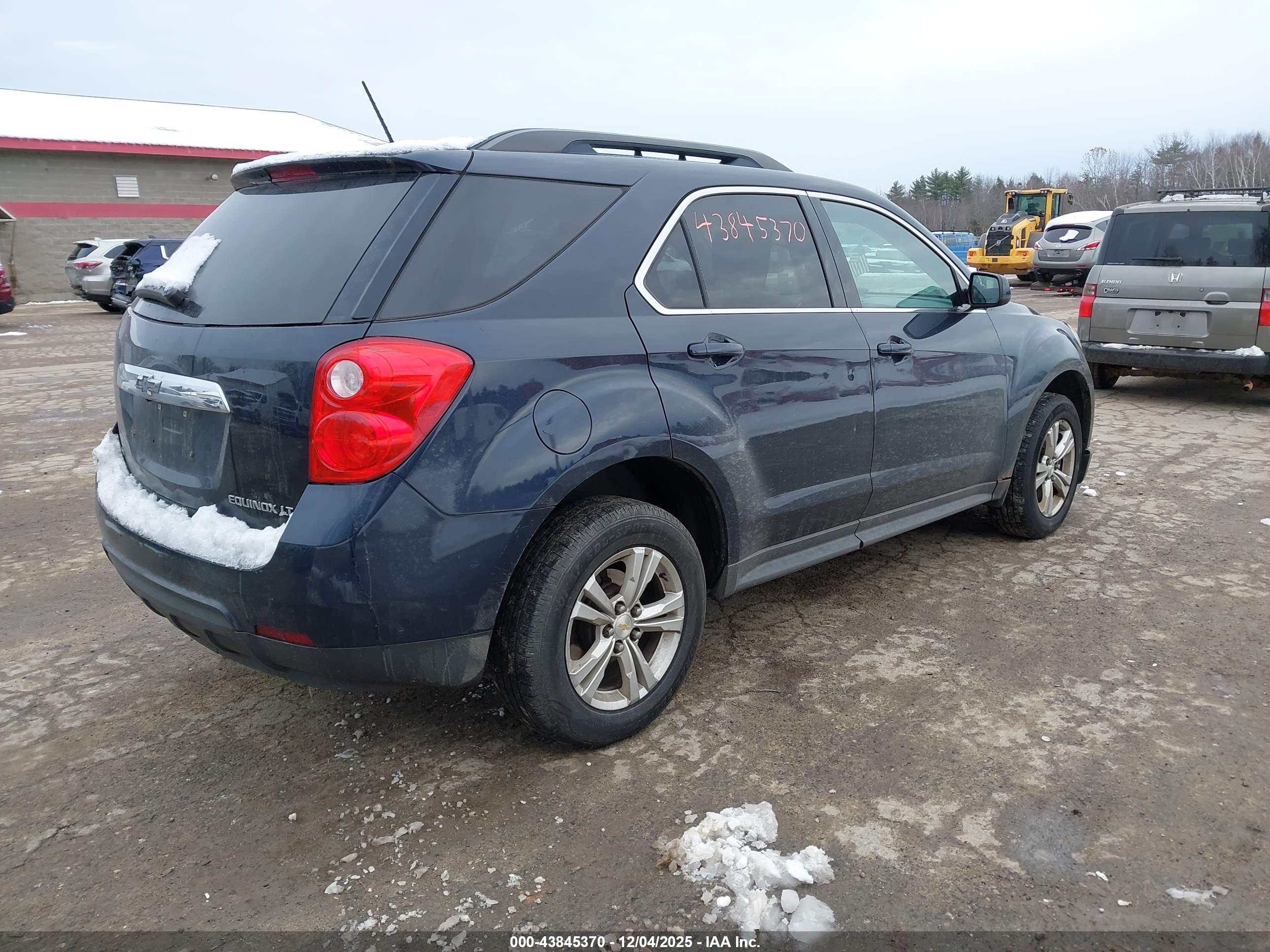 CHEVROLET EQUINOX image 4