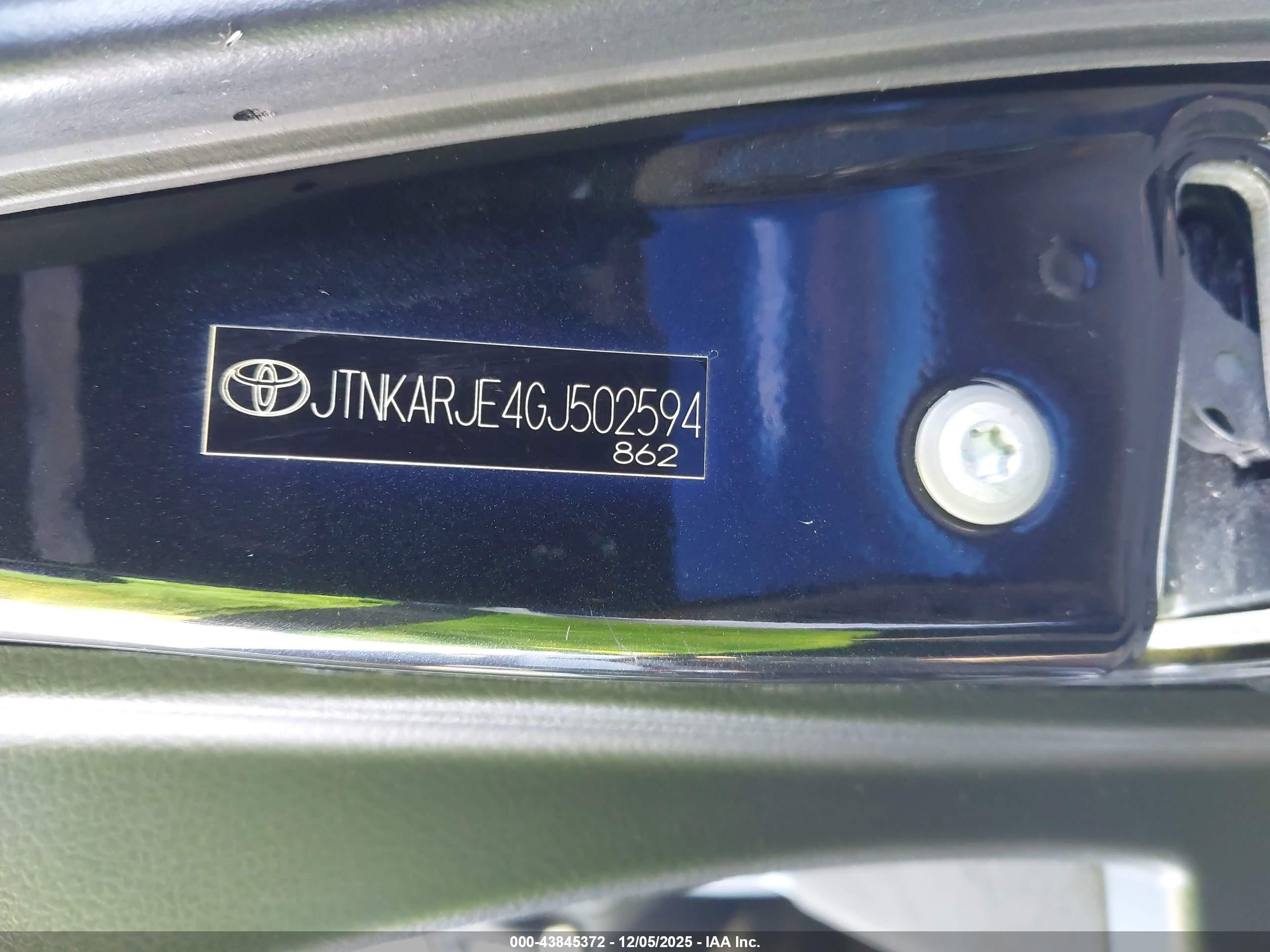 SCION IM image 9