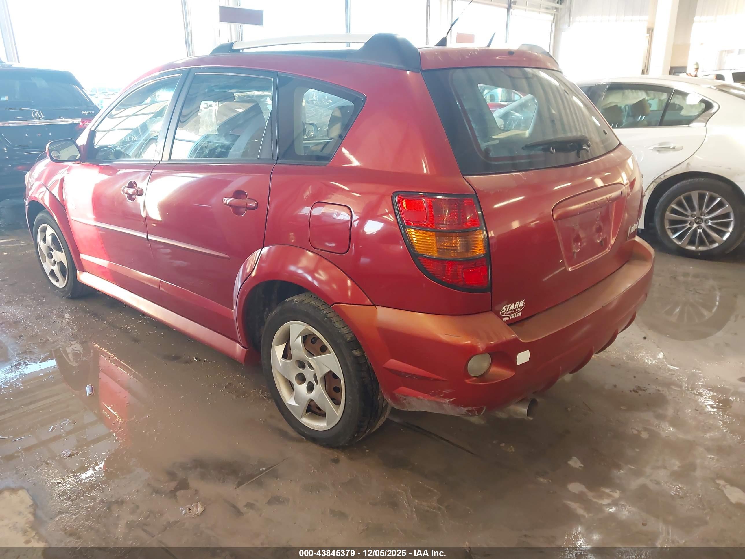 PONTIAC VIBE image 3