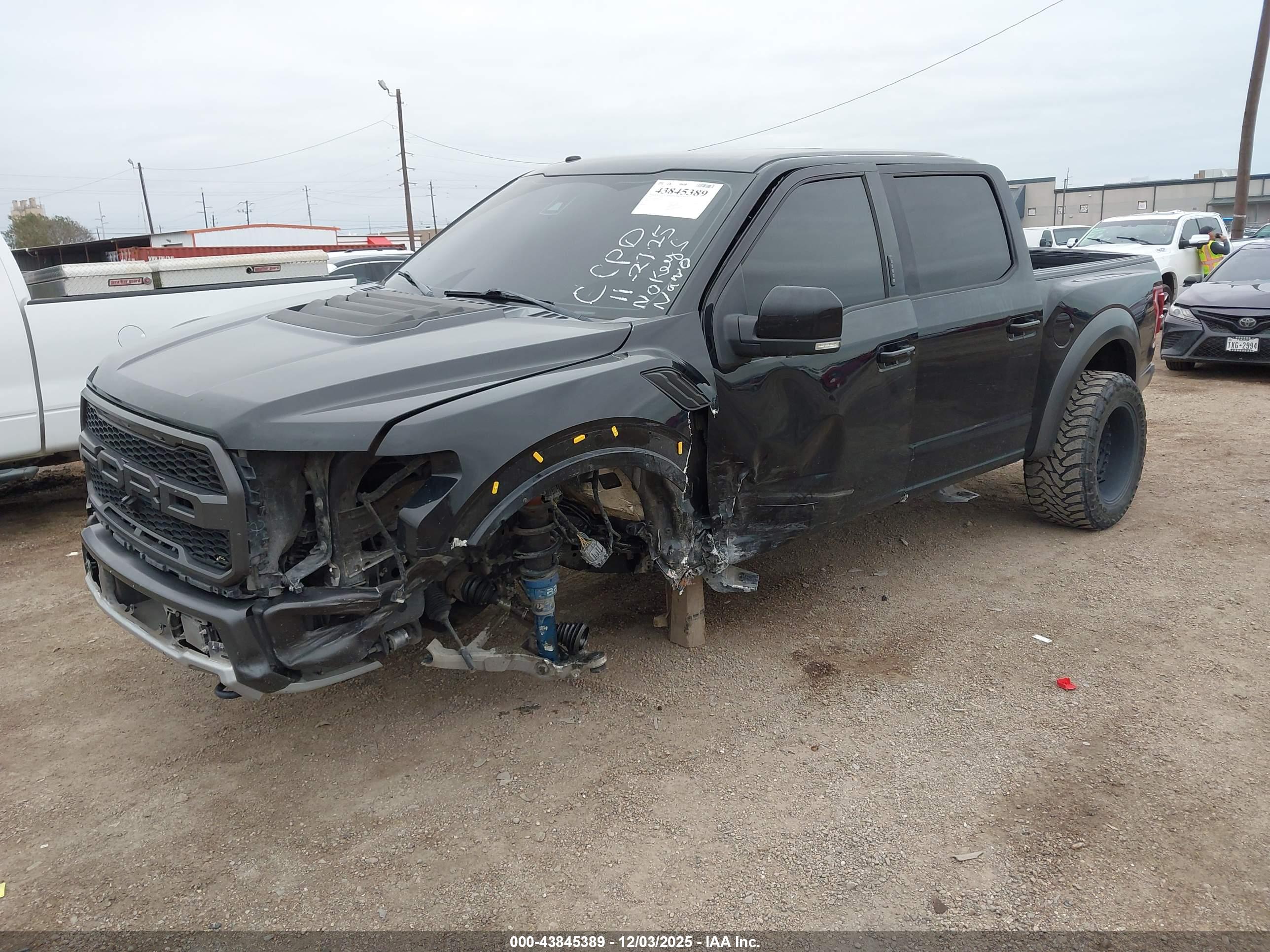 FORD F-150 image 2