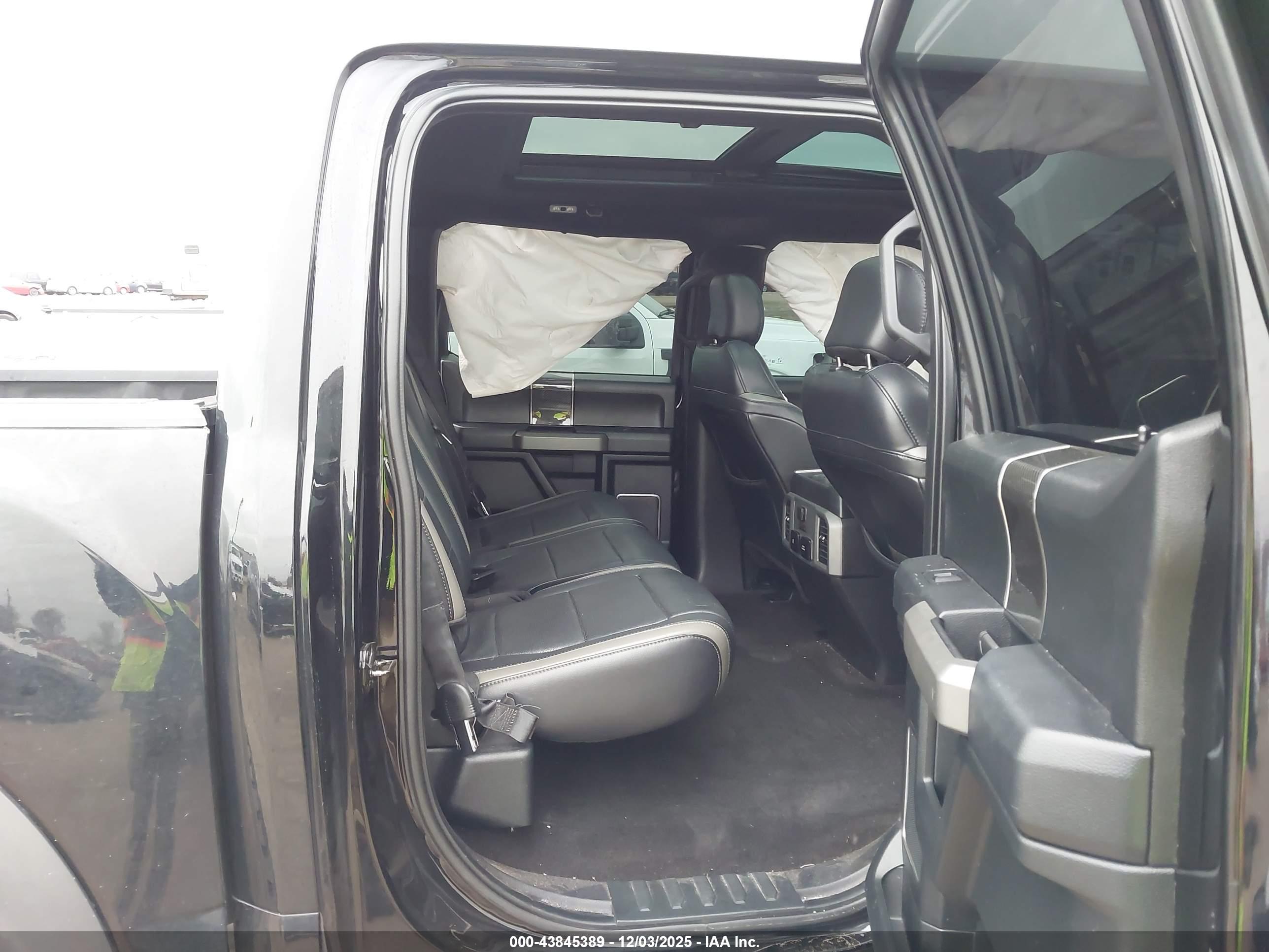 FORD F-150 image 8