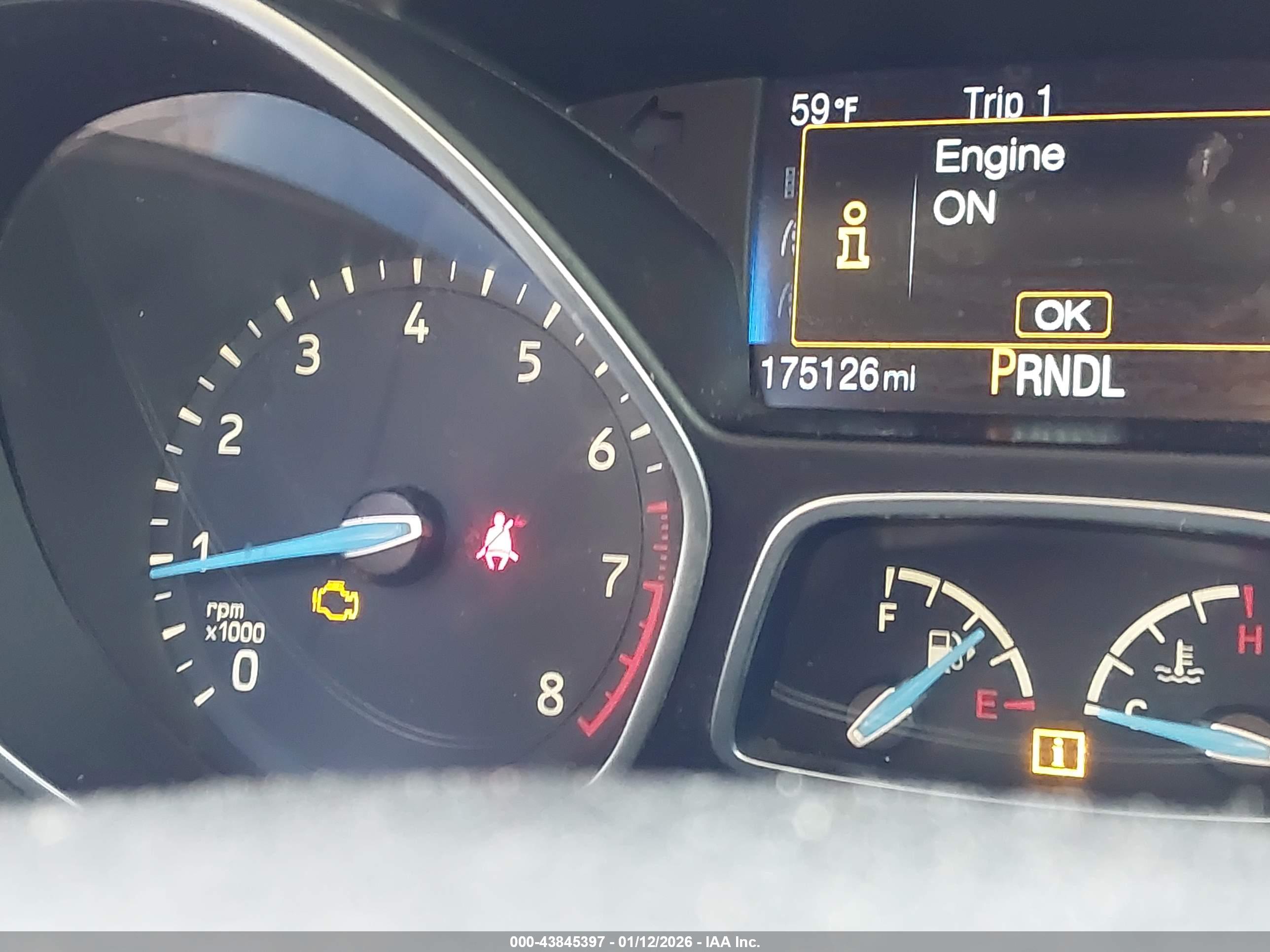 FORD FOCUS image 7