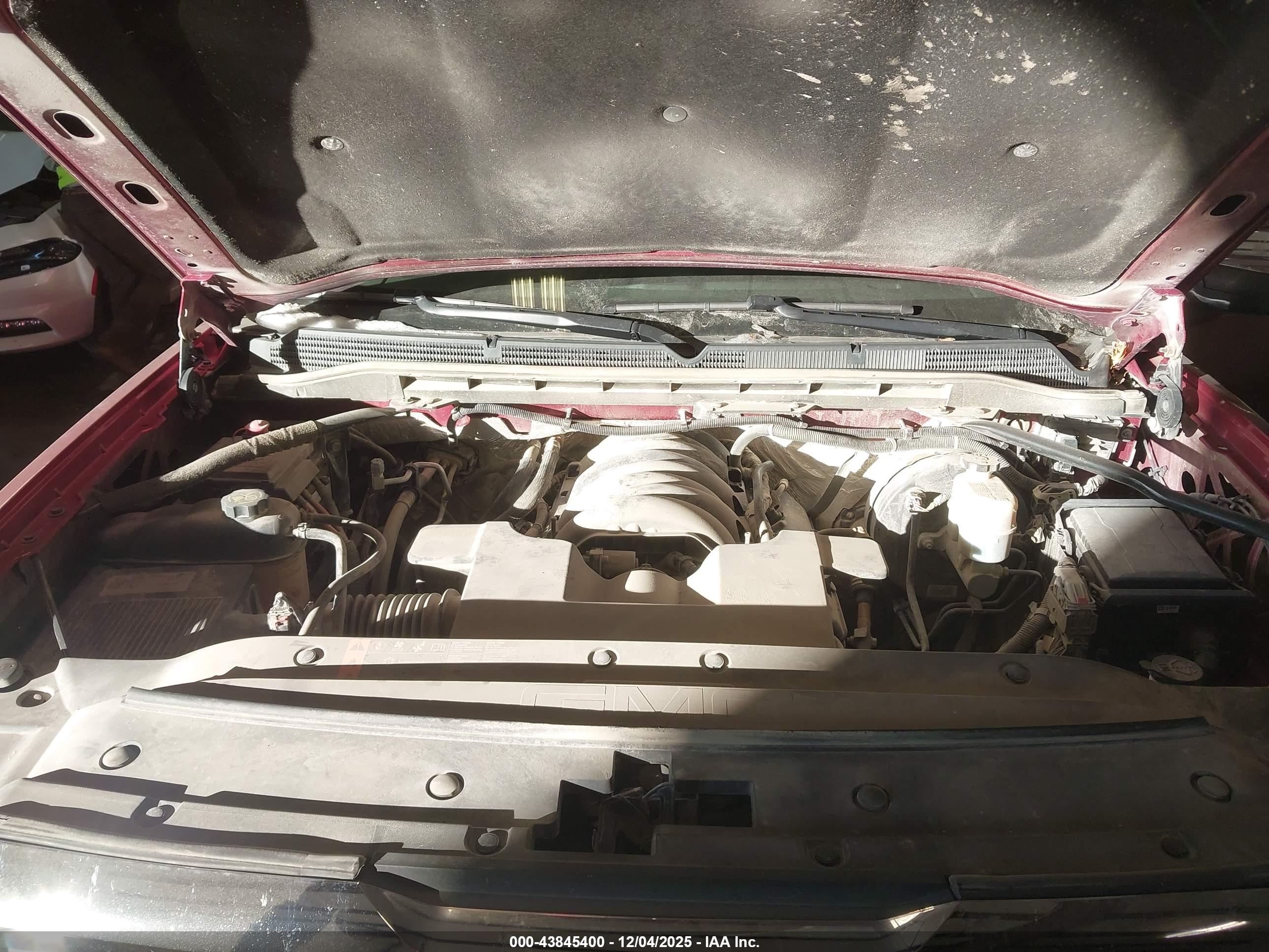 GMC SIERRA image 10