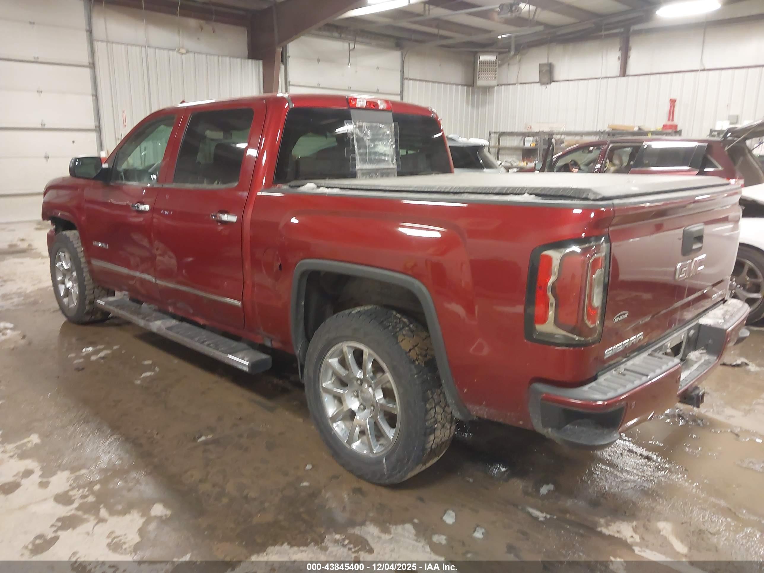 GMC SIERRA image 3
