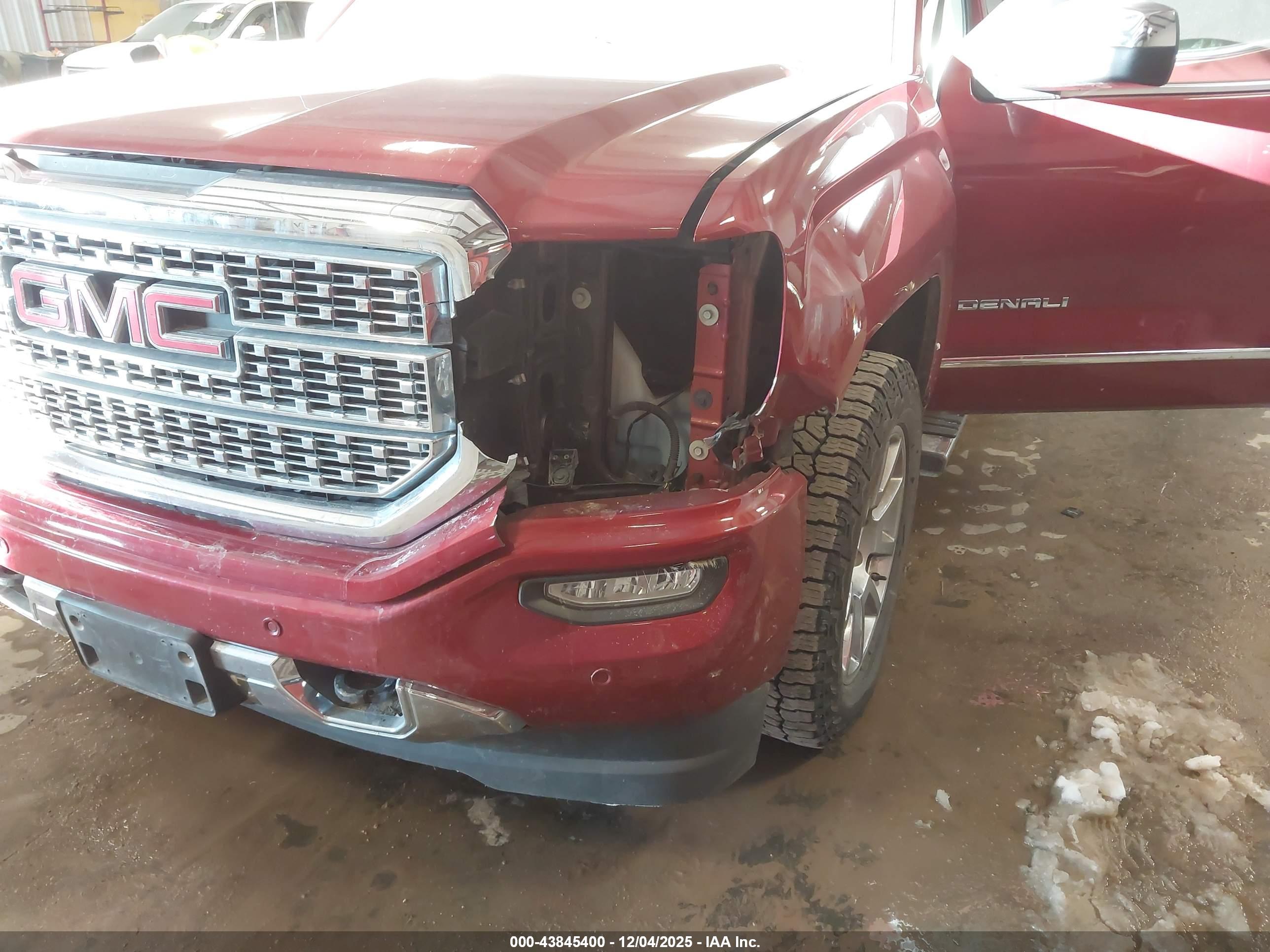 GMC SIERRA image 6