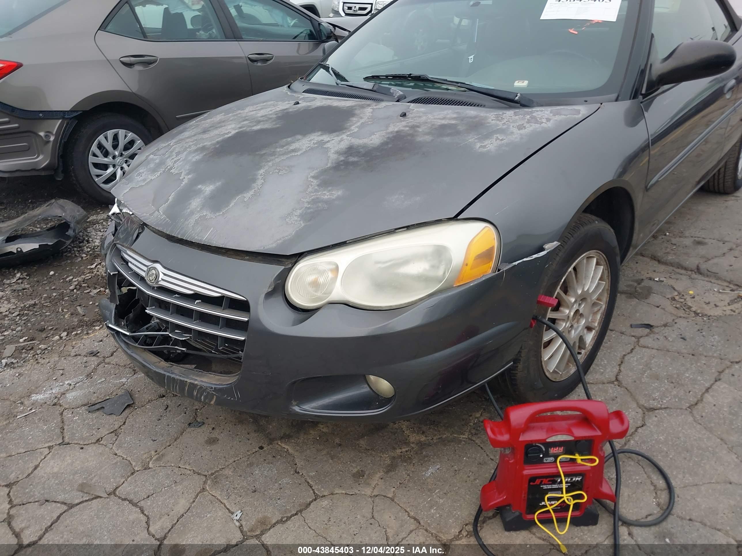 CHRYSLER SEBRING image 6
