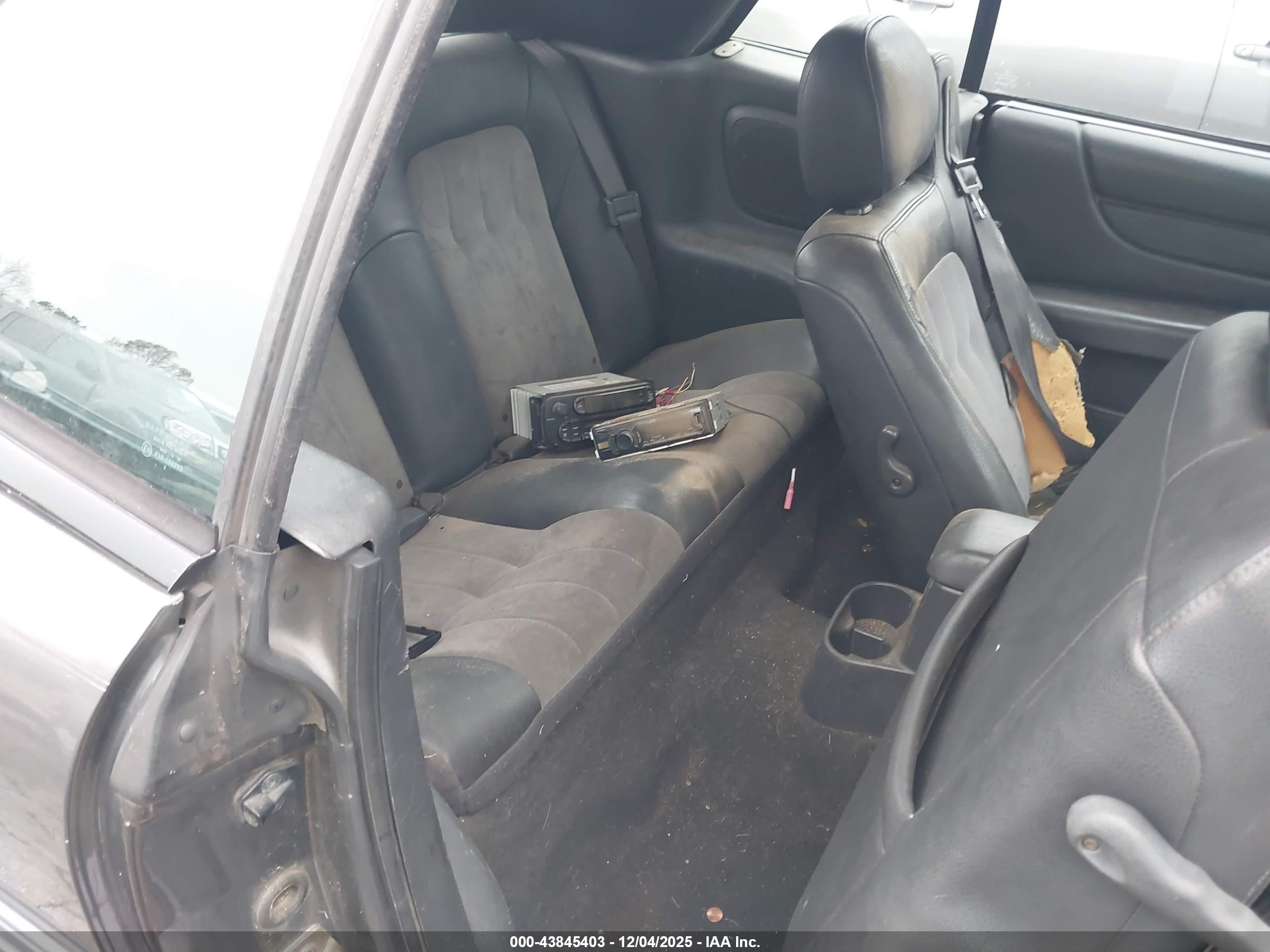 CHRYSLER SEBRING image 8