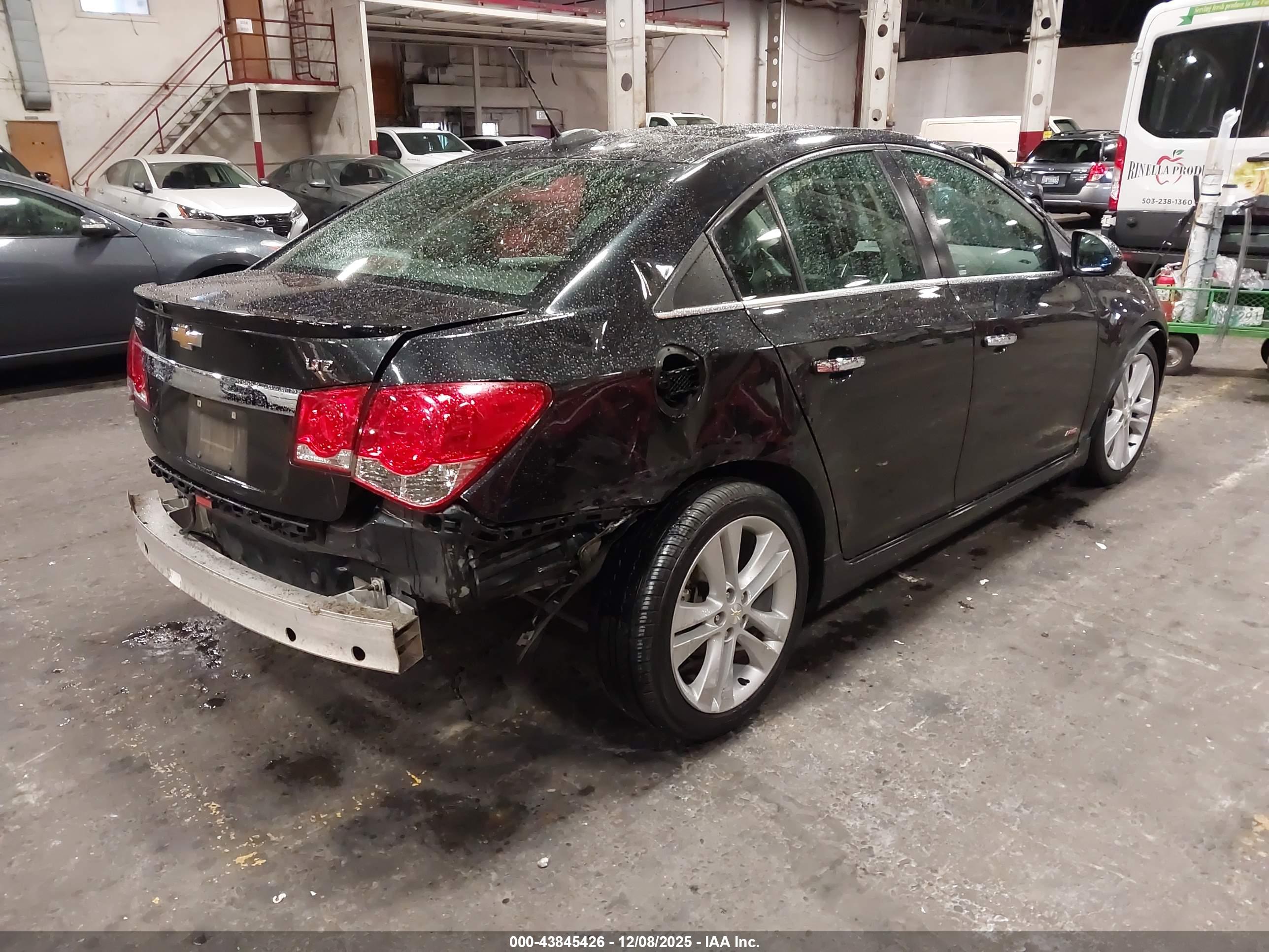 CHEVROLET CRUZE image 4