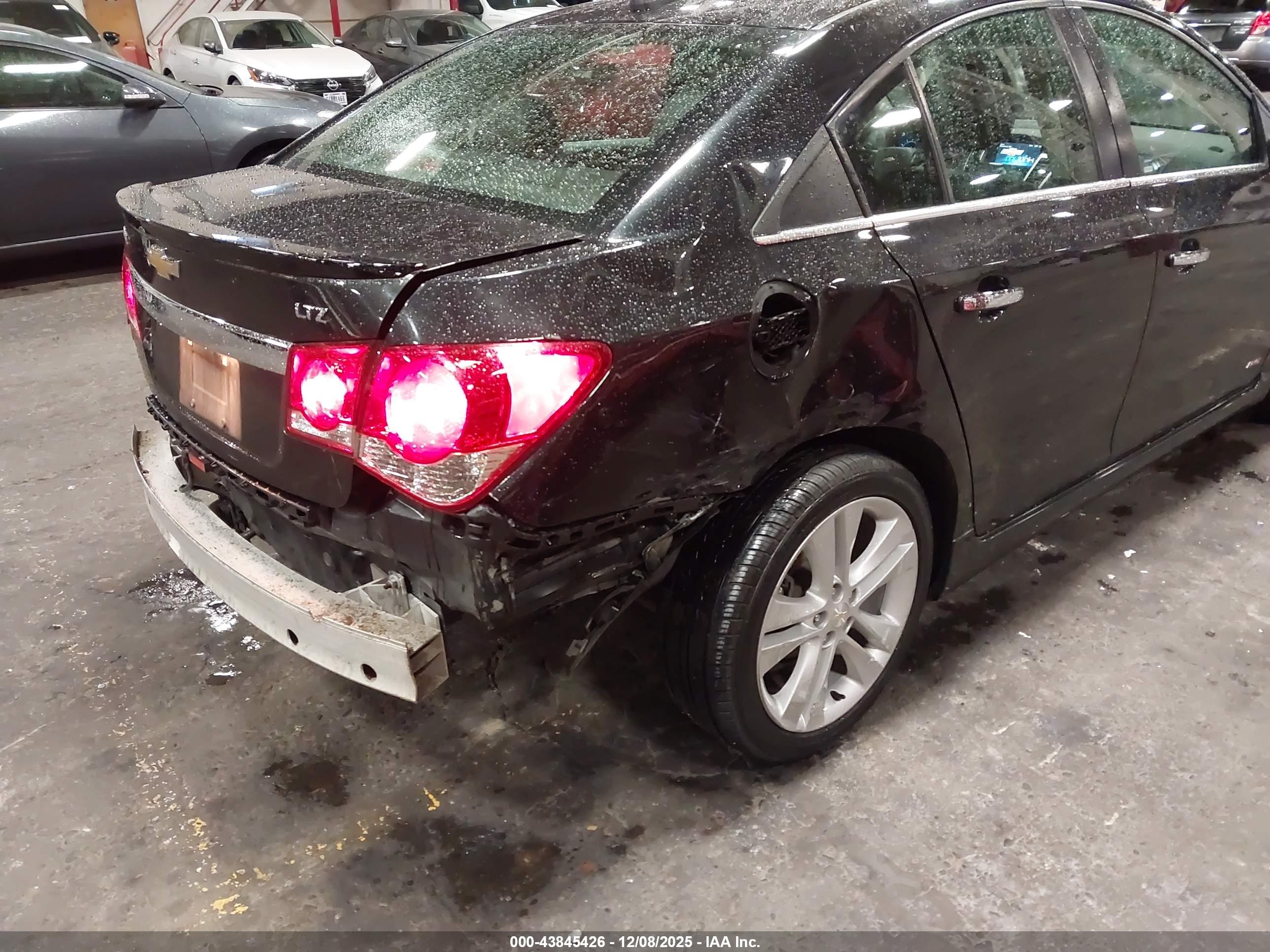 CHEVROLET CRUZE image 6