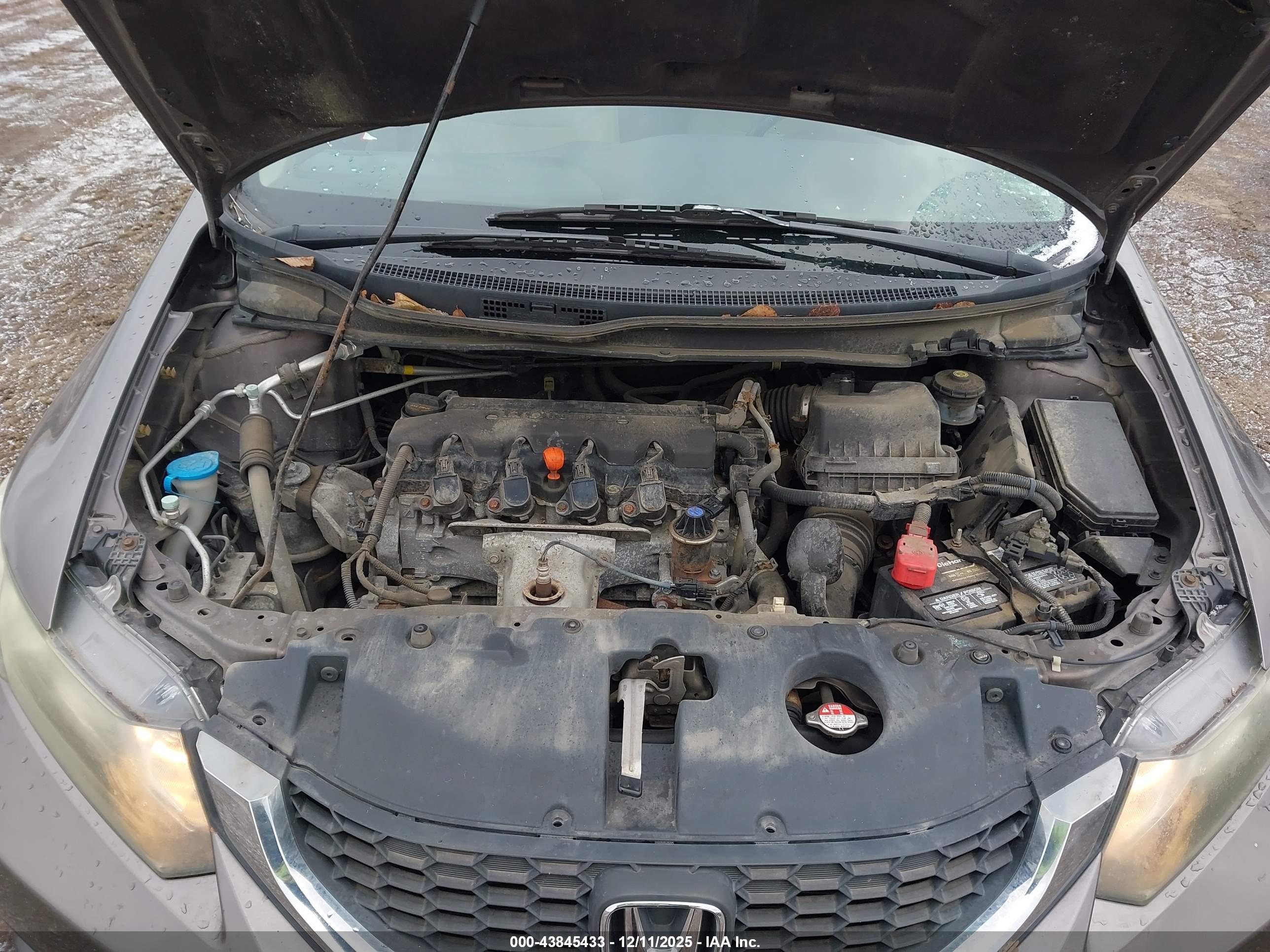 HONDA CIVIC image 10
