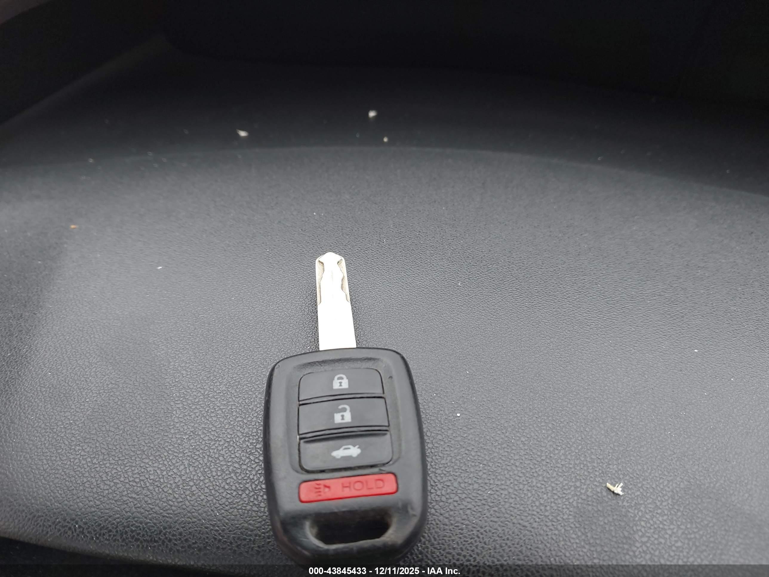 HONDA CIVIC image 11