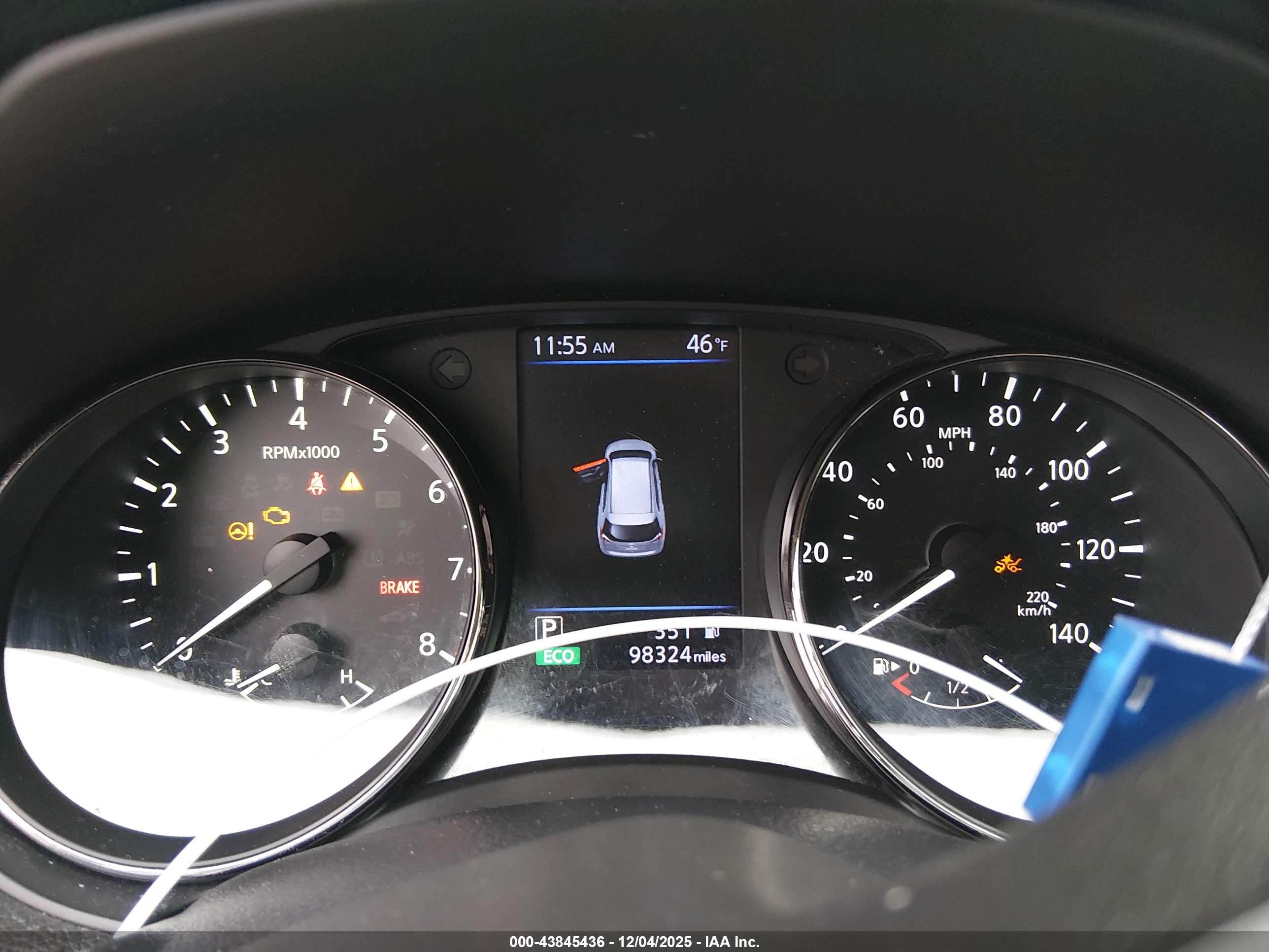 NISSAN ROGUE image 7