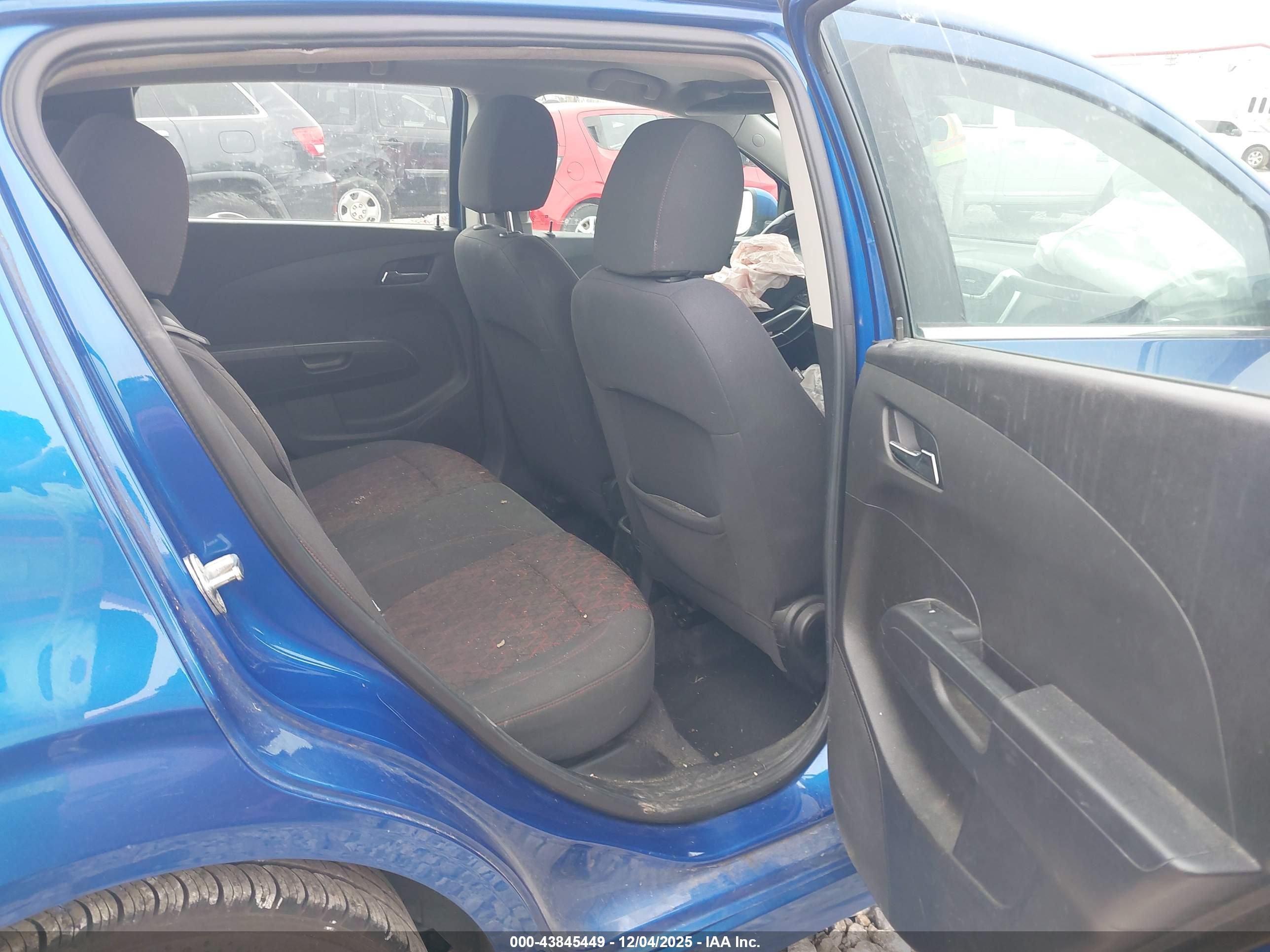 CHEVROLET SONIC image 8
