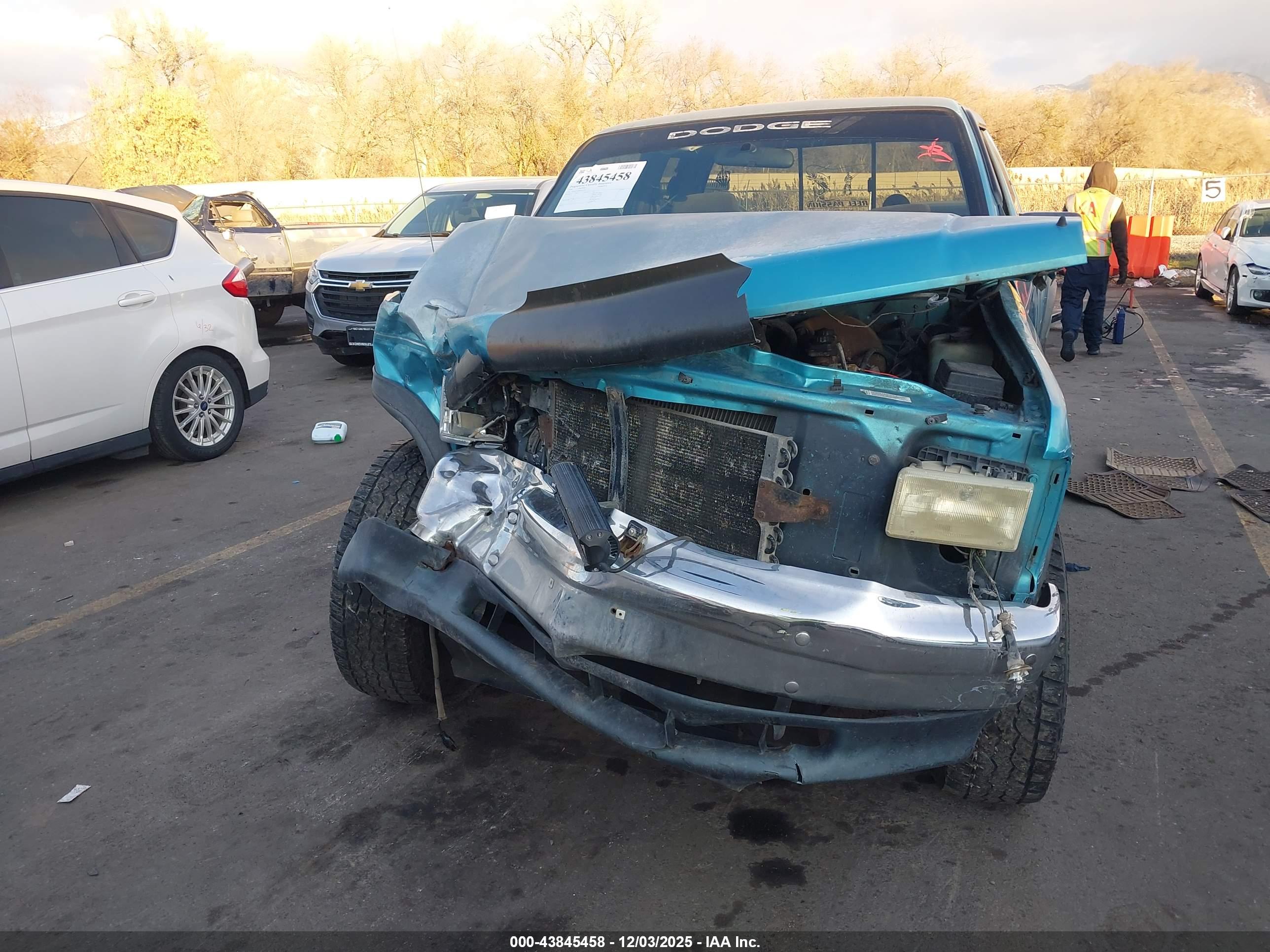 DODGE DAKOTA image 6
