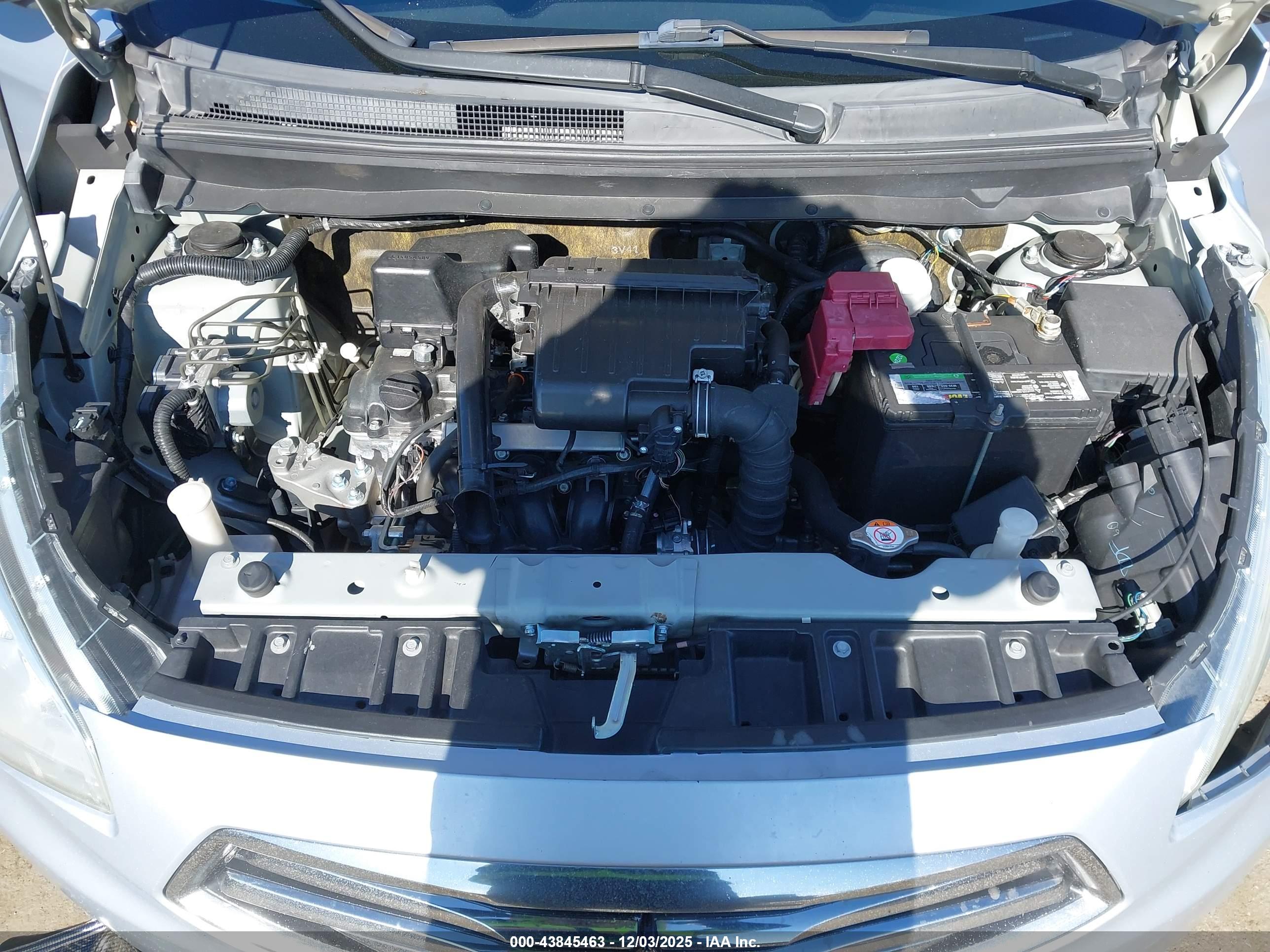 MITSUBISHI MIRAGE image 10
