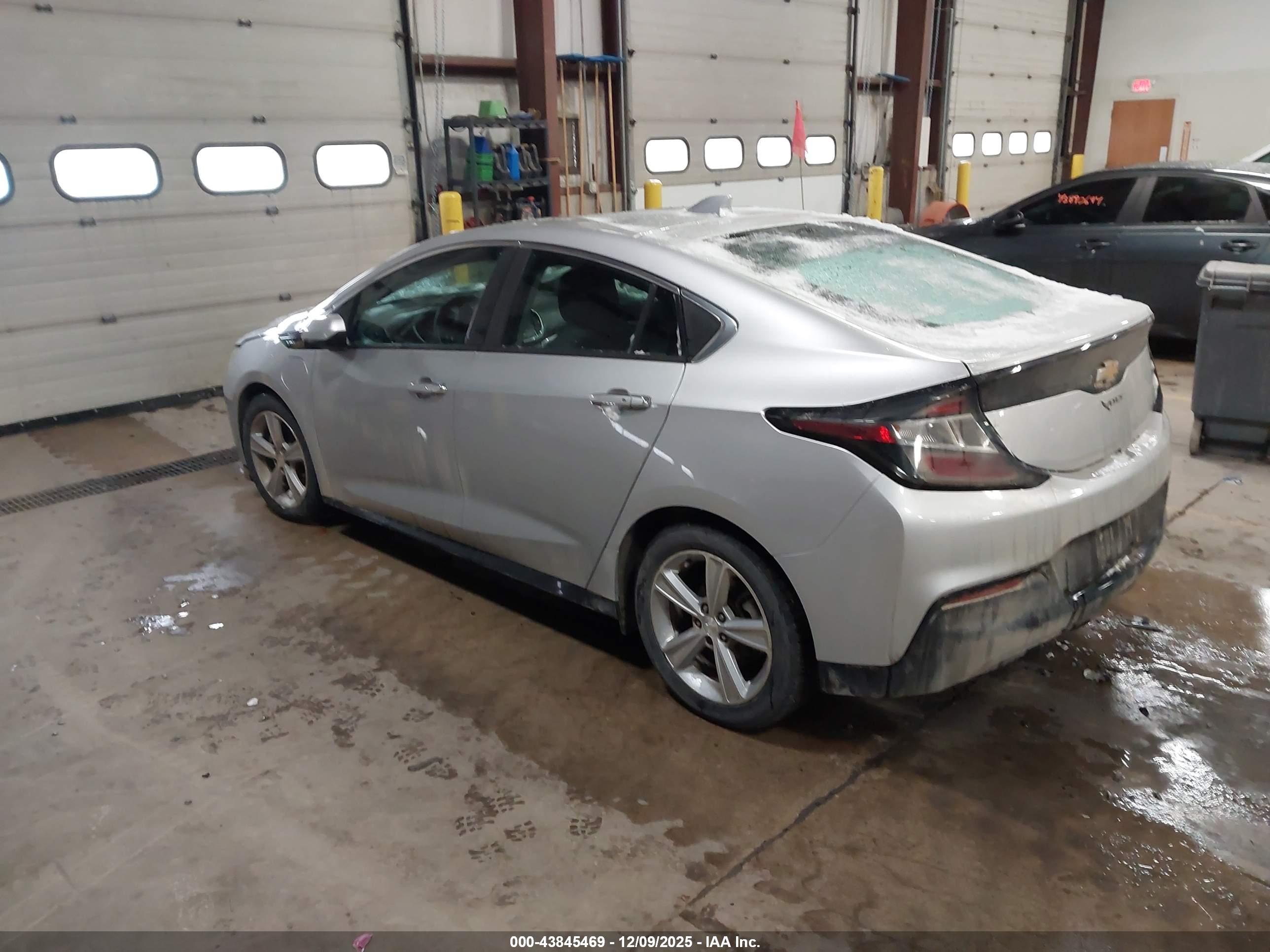 CHEVROLET VOLT image 3