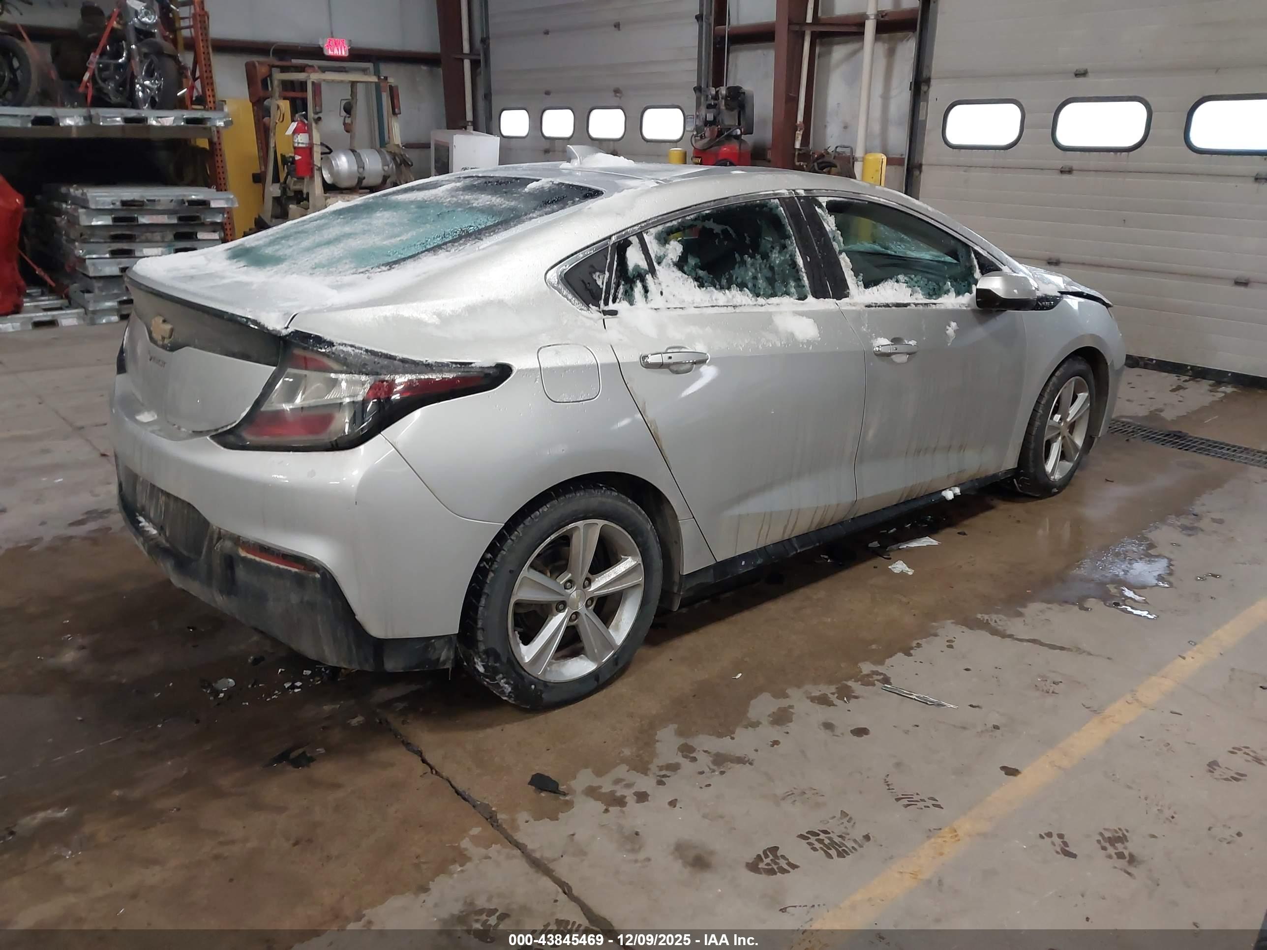CHEVROLET VOLT image 4