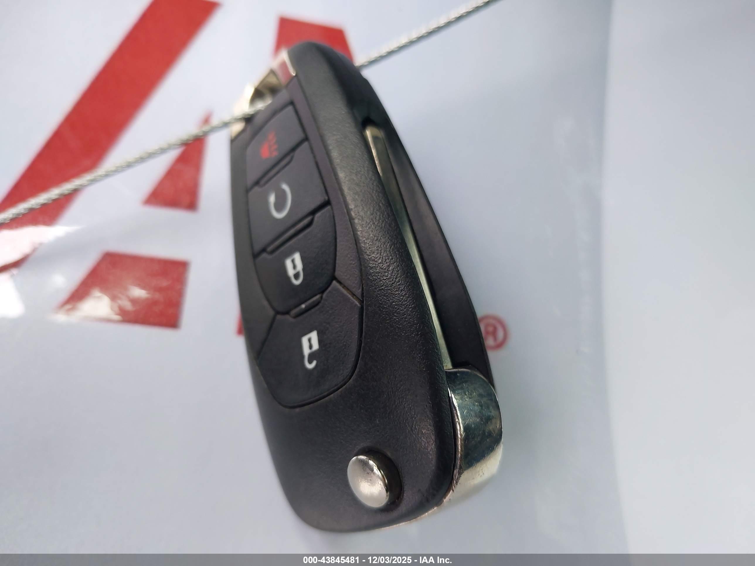 CHEVROLET TRAX image 11