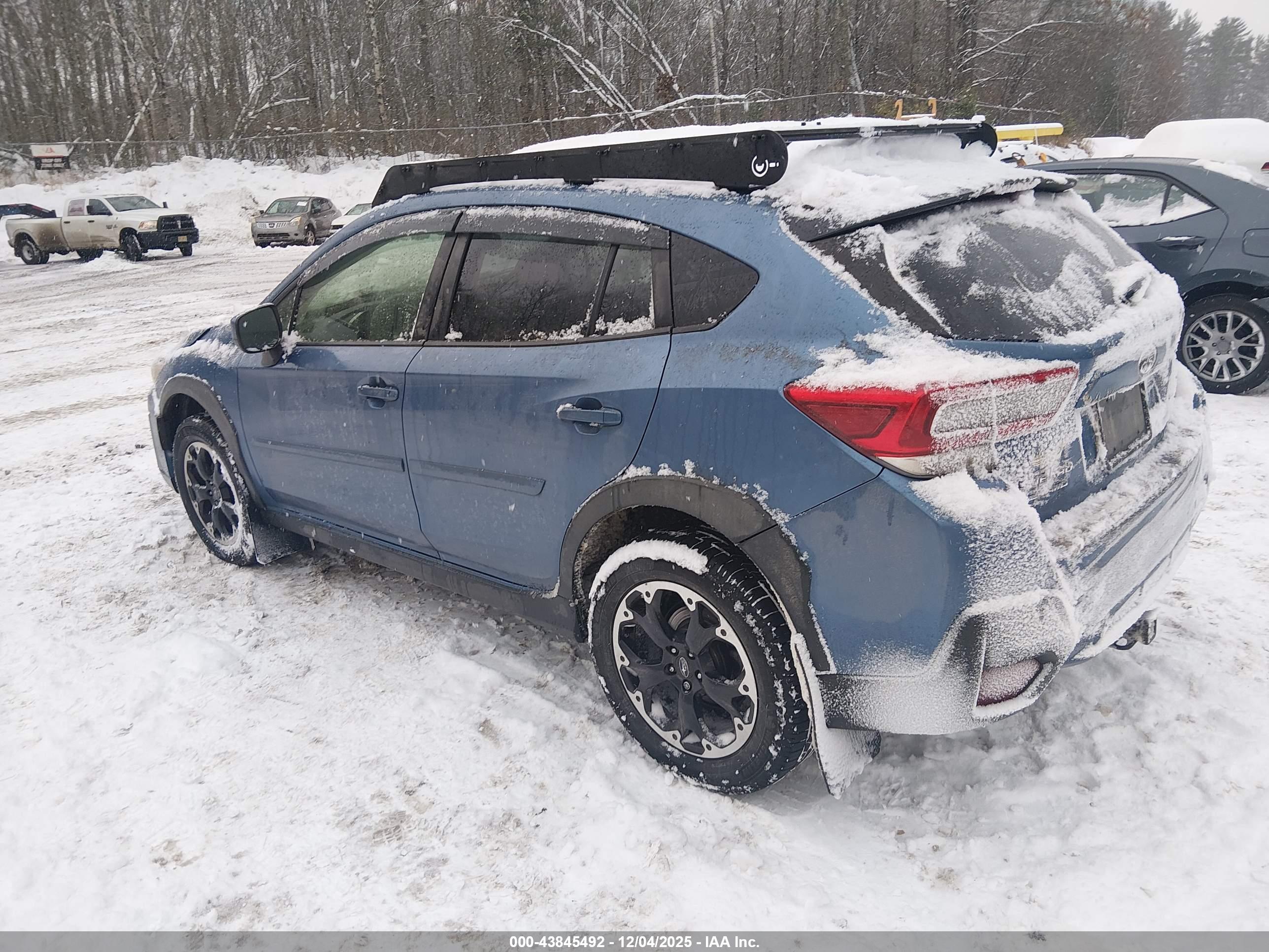 SUBARU CROSSTREK image 3