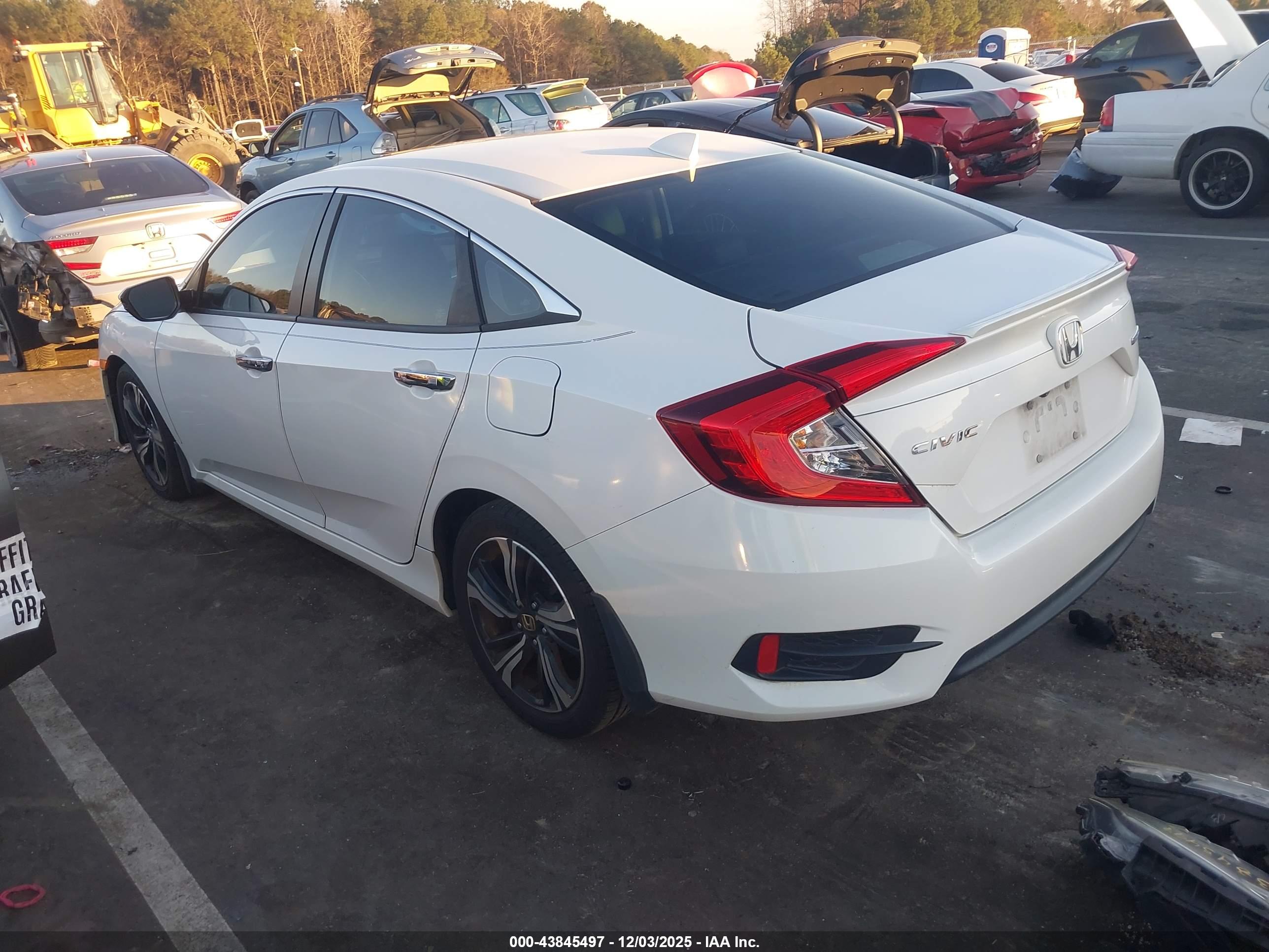 HONDA CIVIC image 3