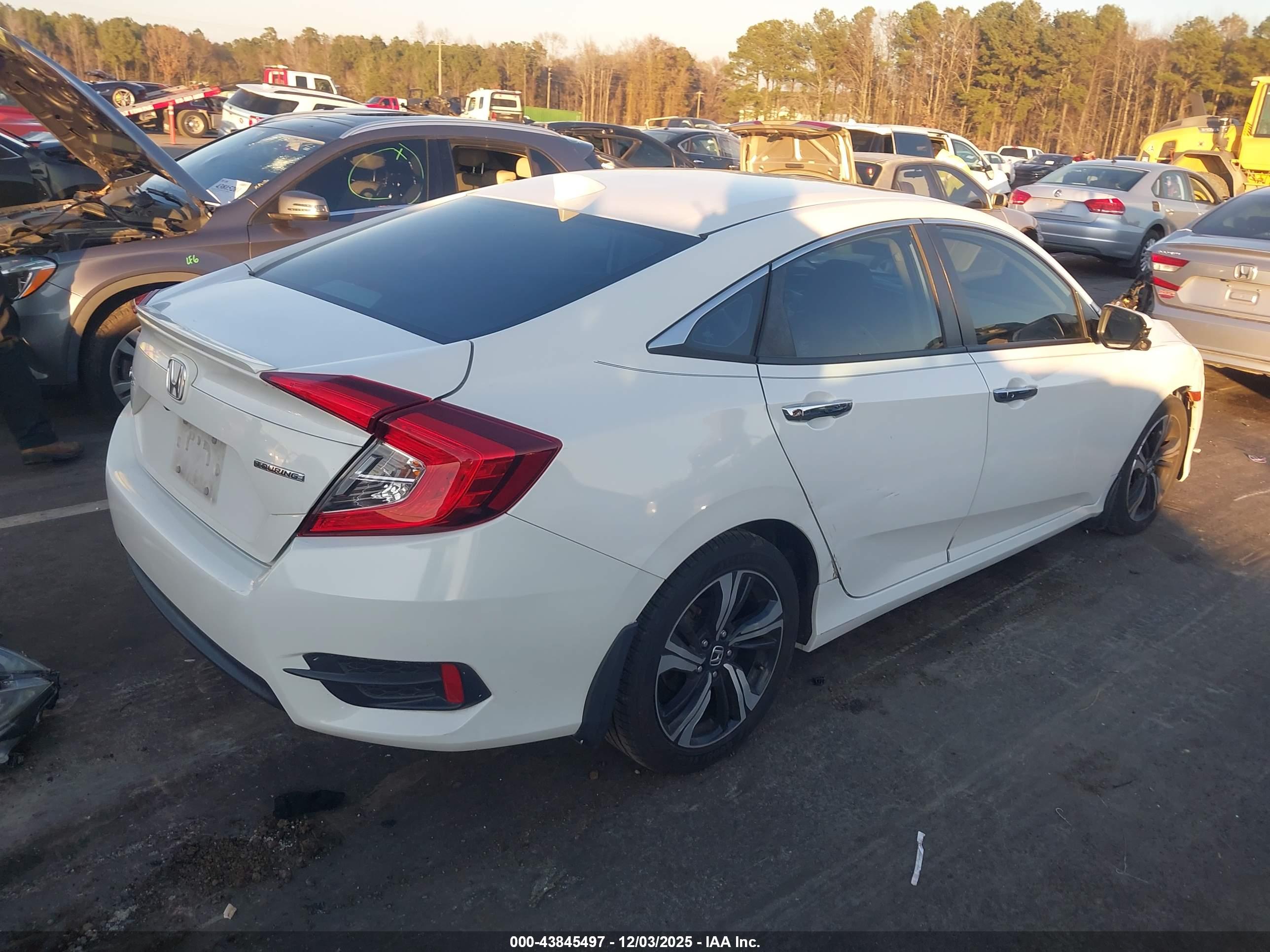 HONDA CIVIC image 4