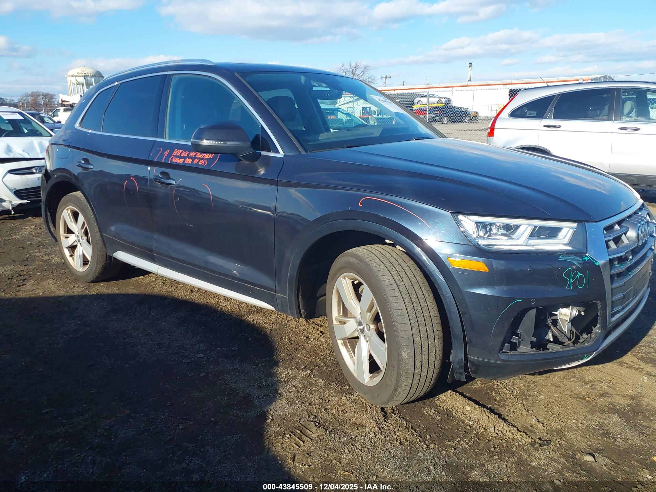 AUDI Q5 image 6