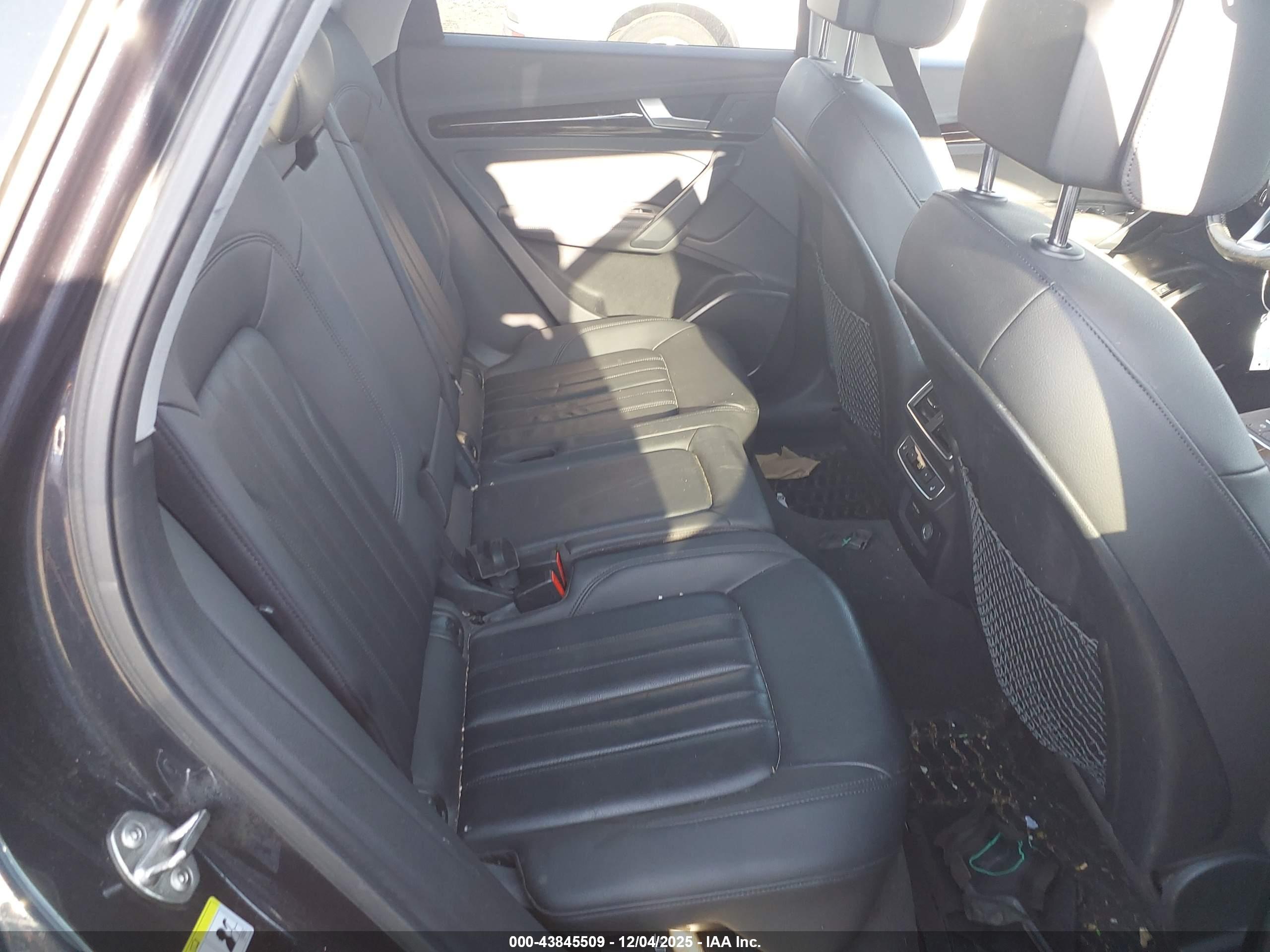 AUDI Q5 image 8