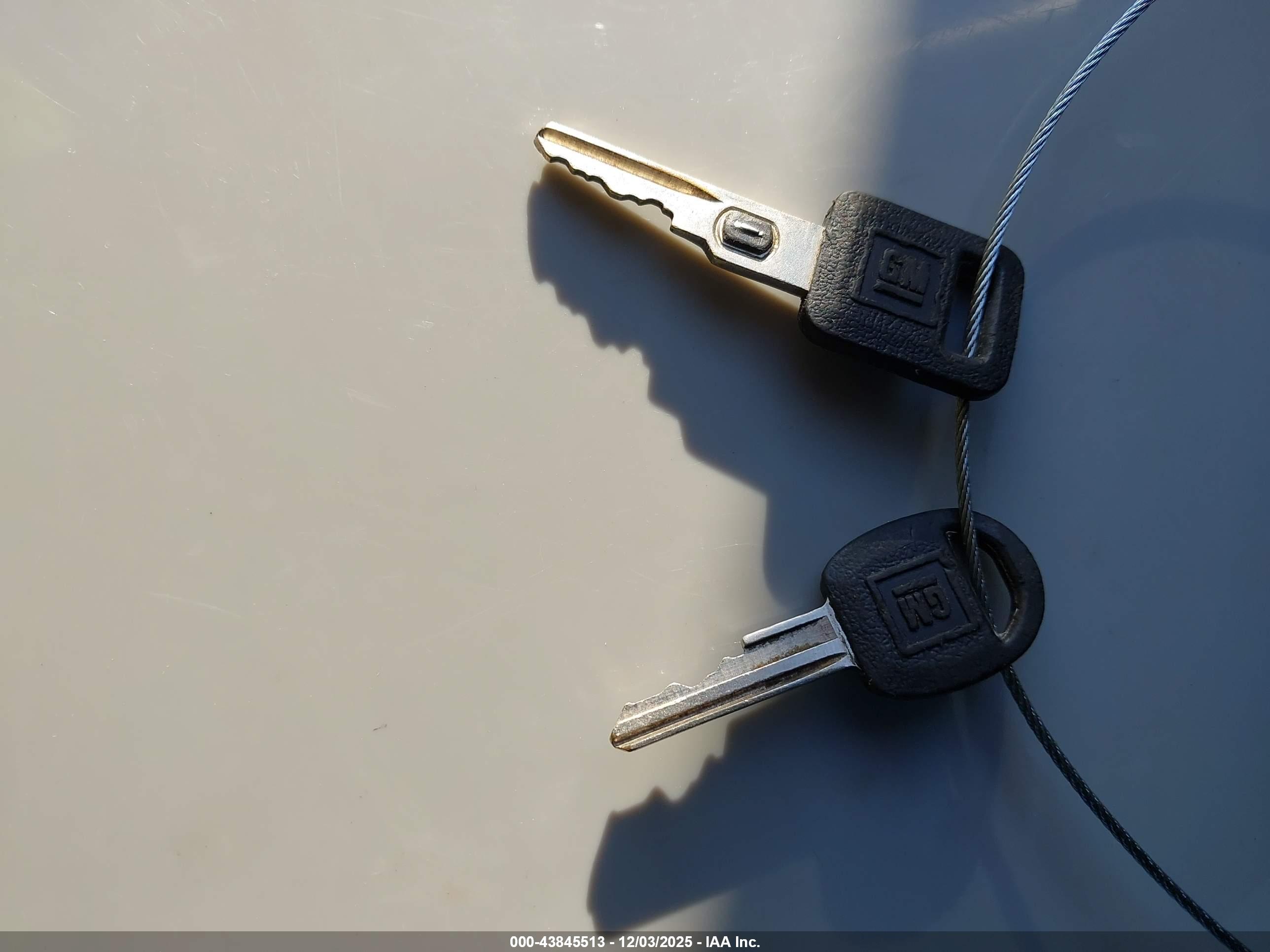 CHEVROLET CAMARO image 11