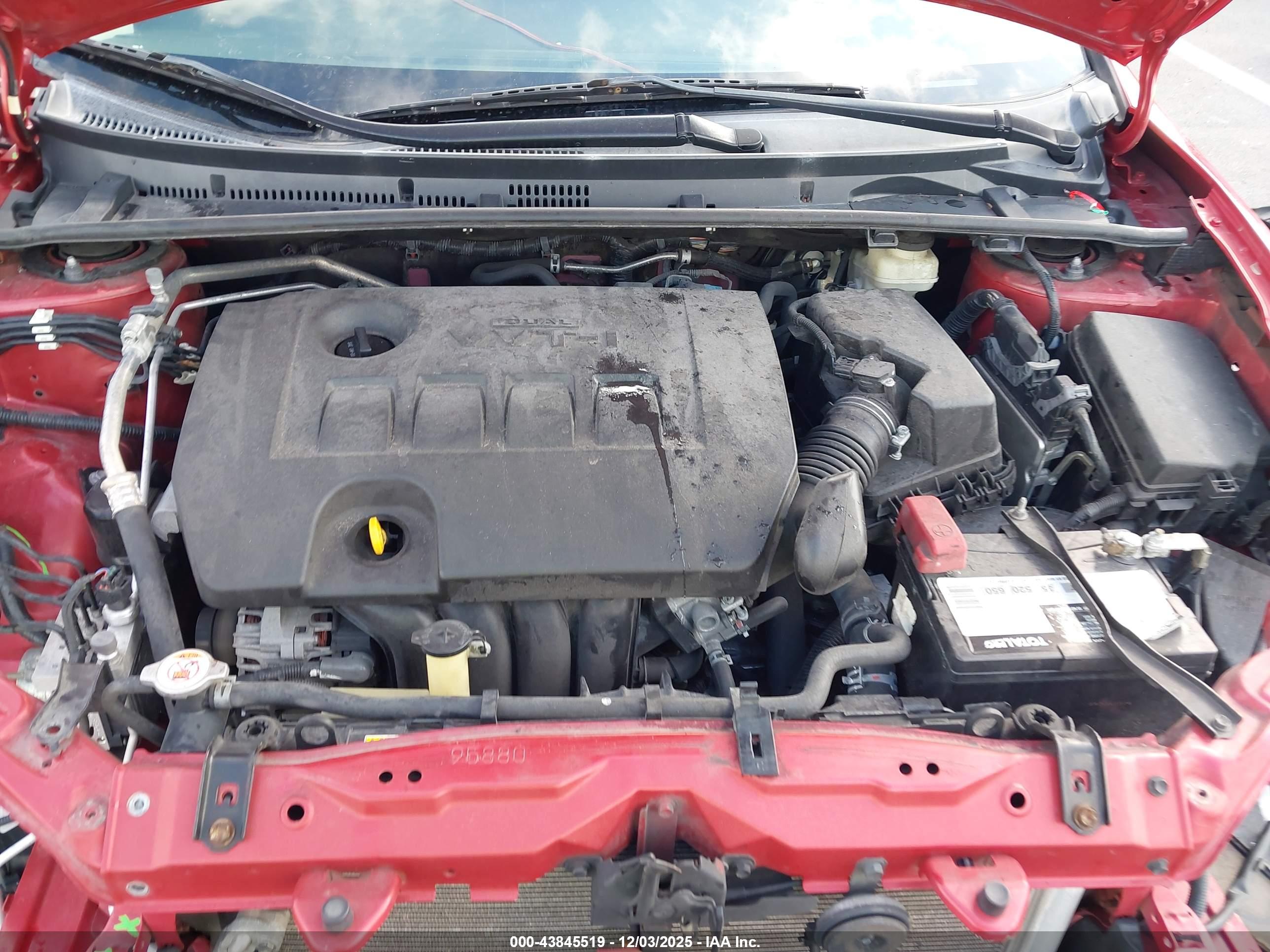 TOYOTA COROLLA image 10