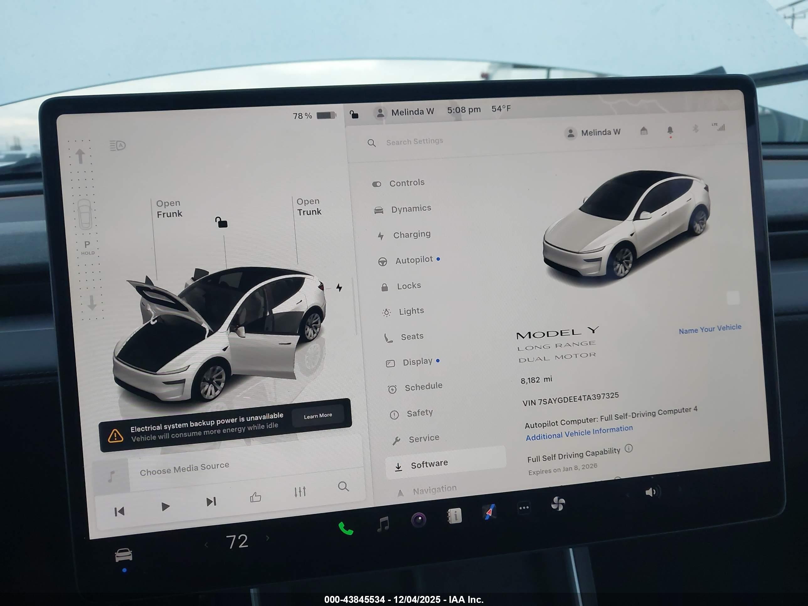 TESLA MODEL image 7
