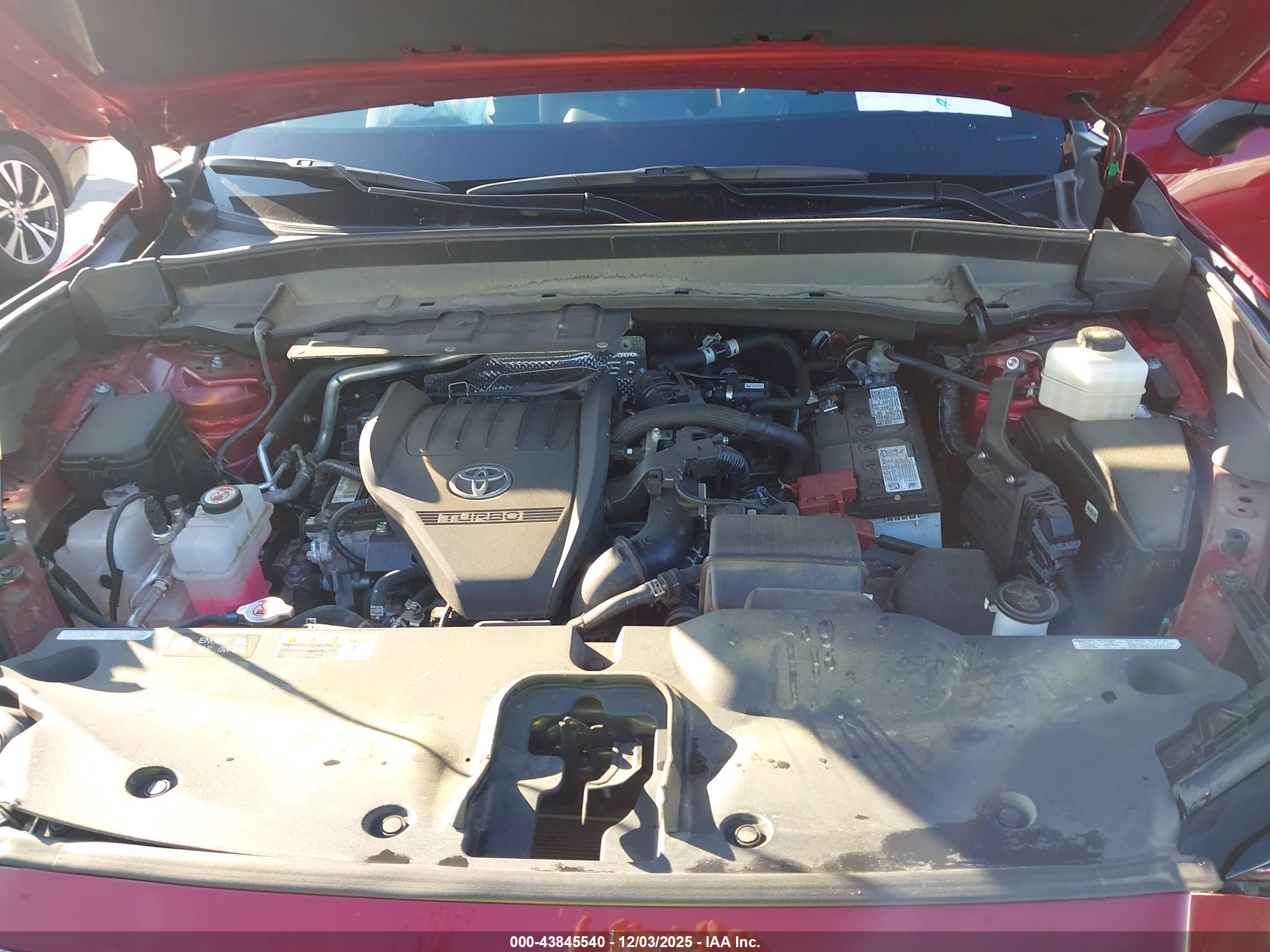 TOYOTA GRAND image 10