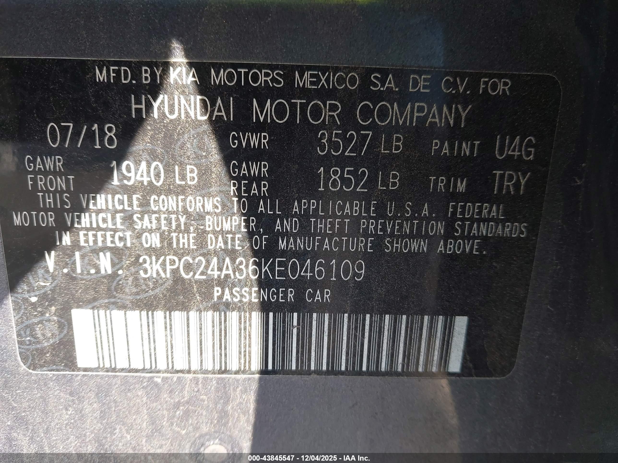 HYUNDAI ACCENT image 9