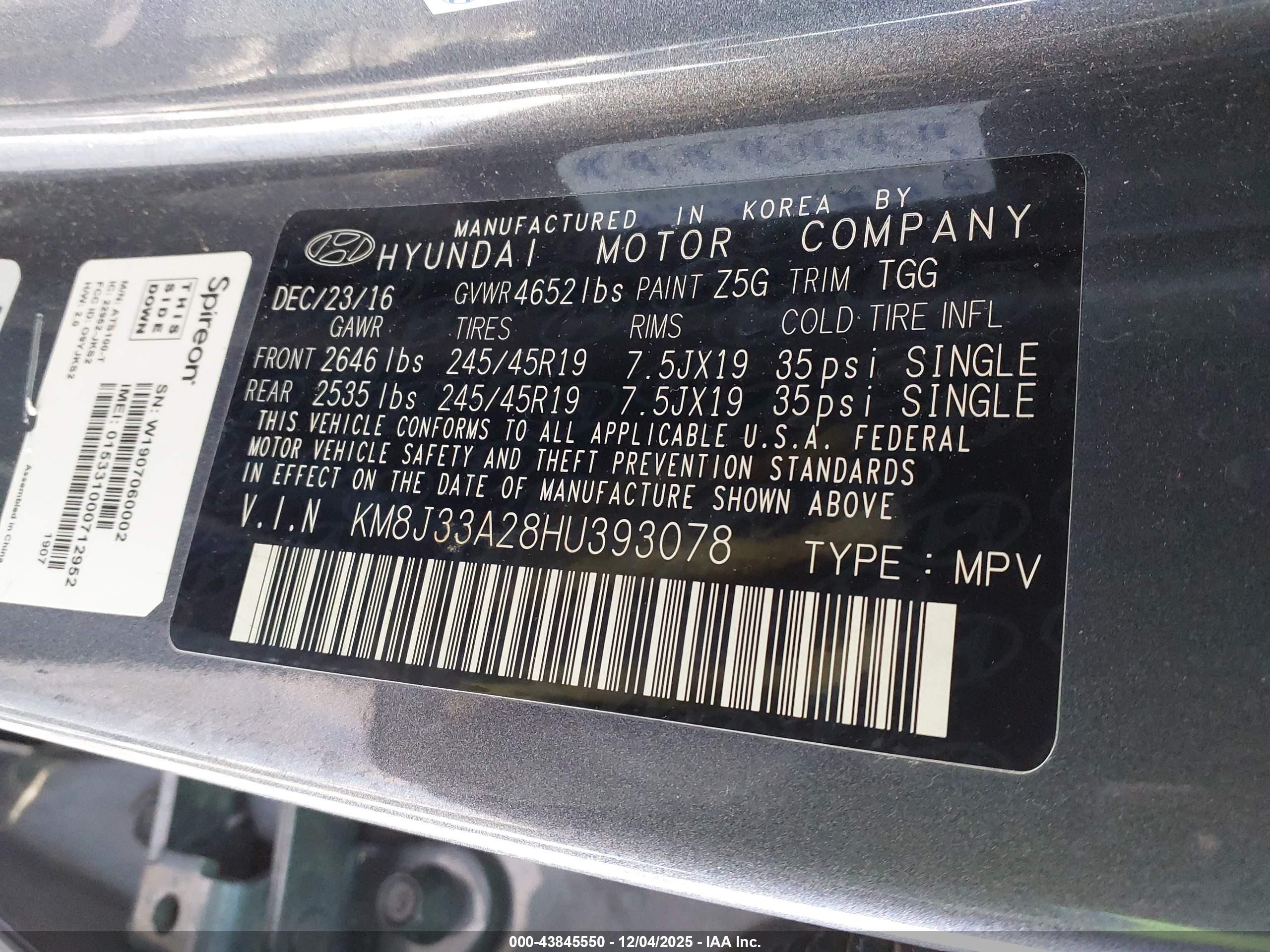 HYUNDAI TUCSON image 9