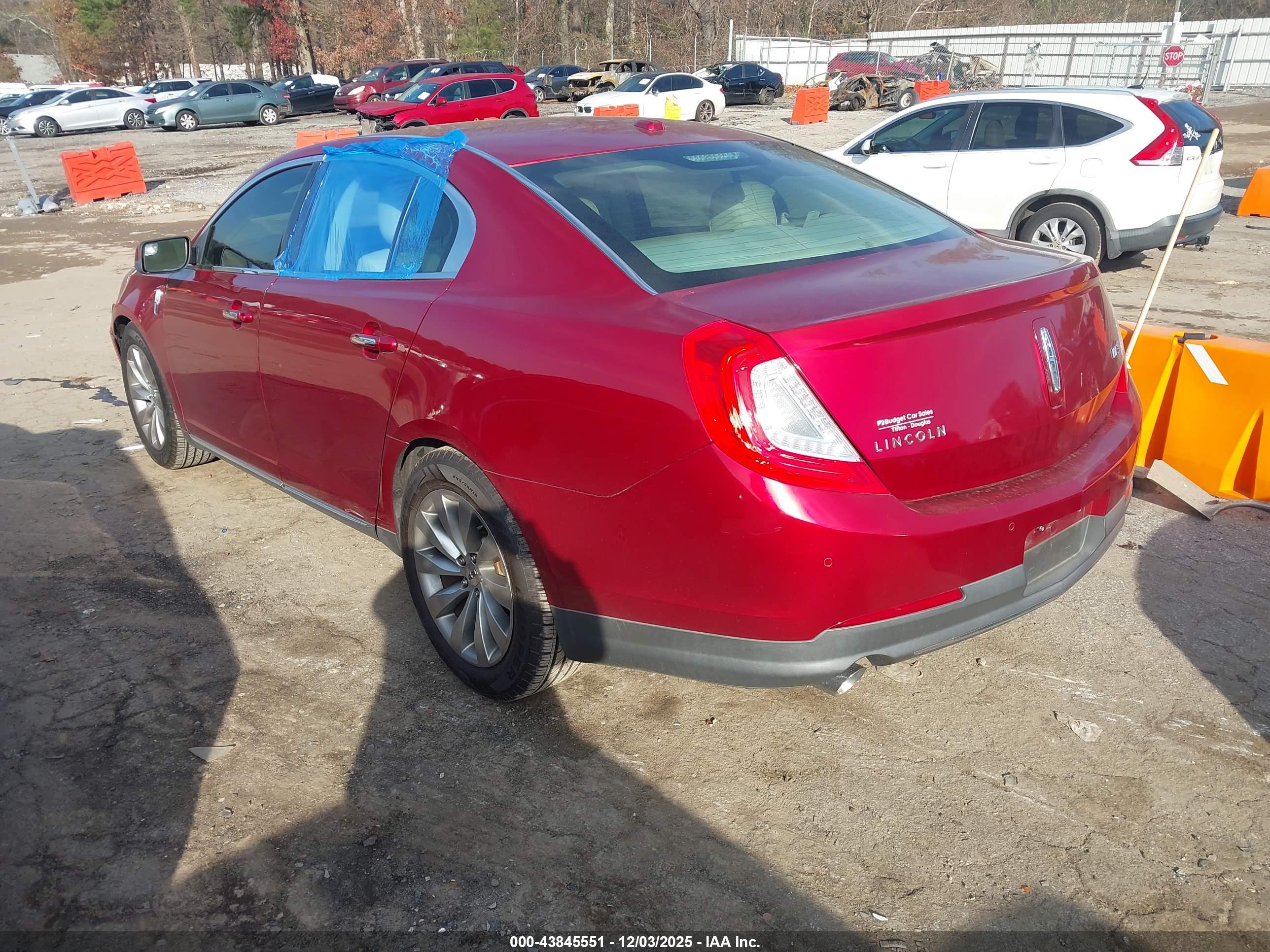 LINCOLN MKS image 3