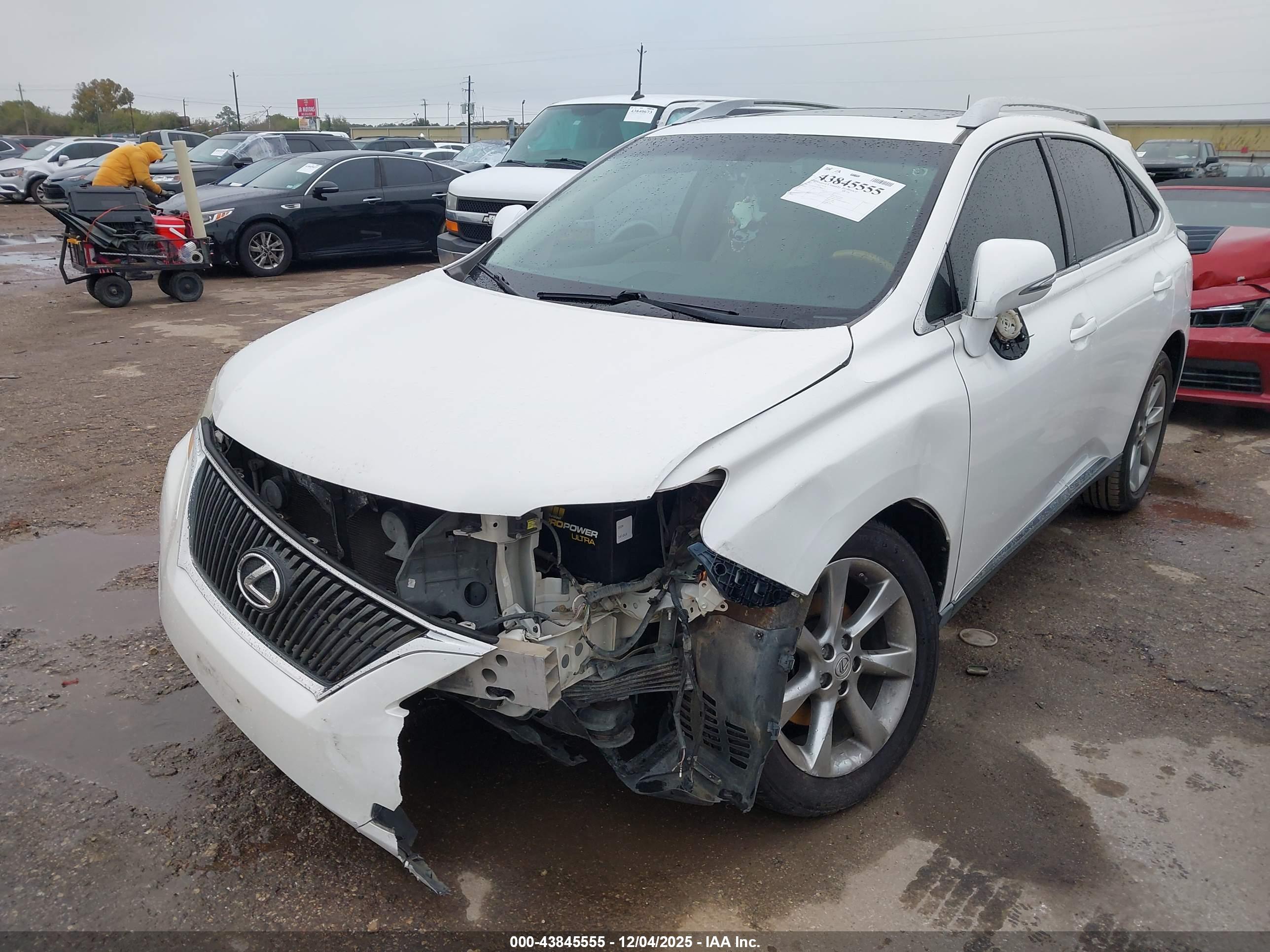 LEXUS RX image 2