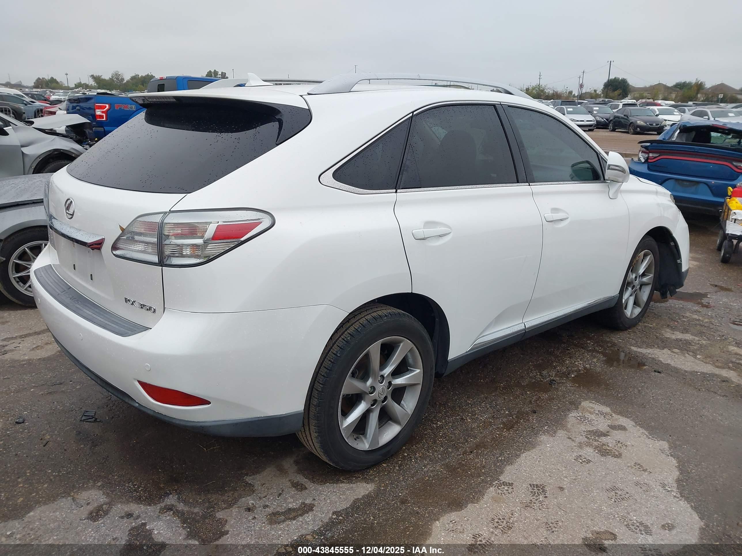 LEXUS RX image 4