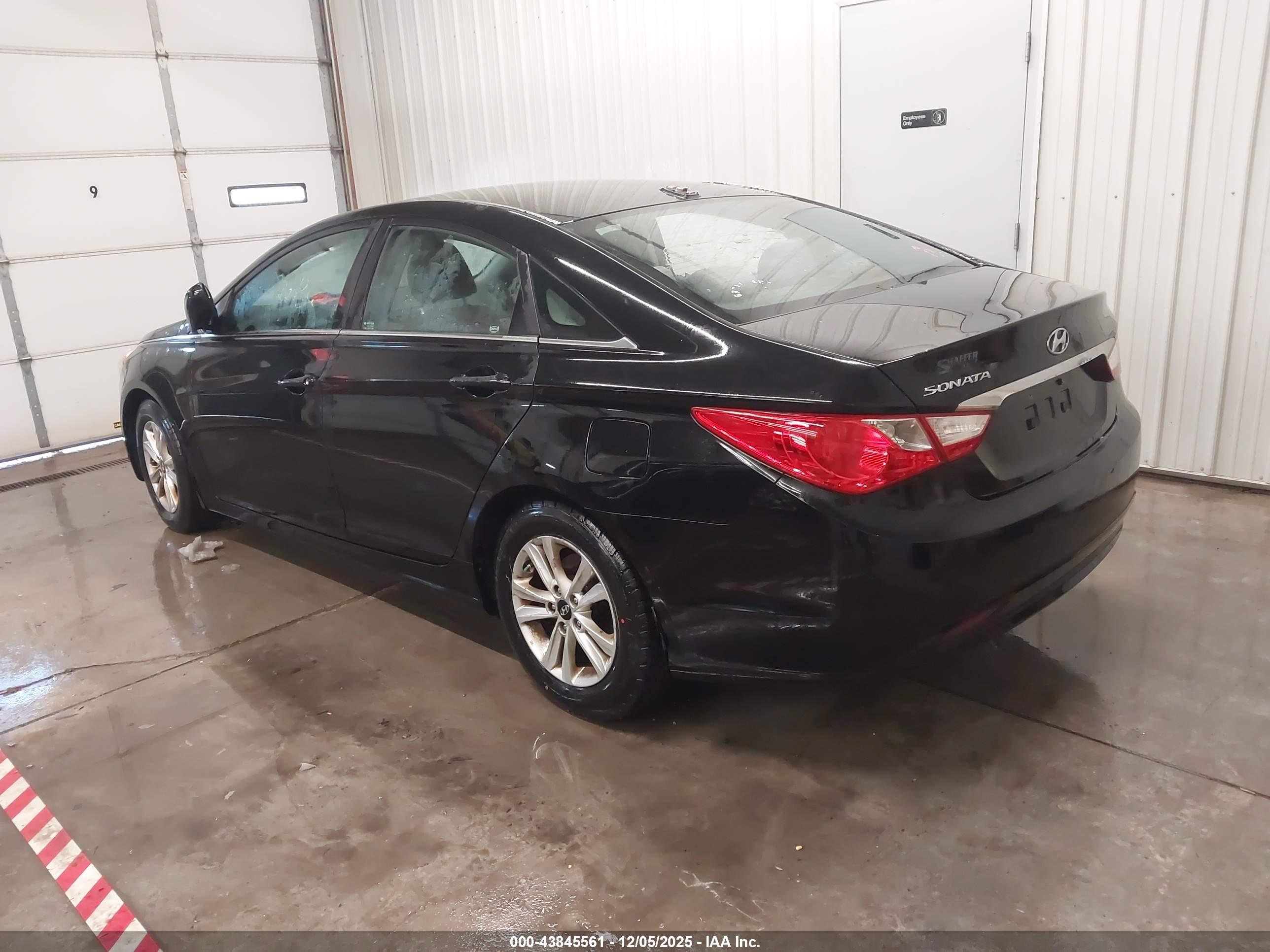 HYUNDAI SONATA image 3