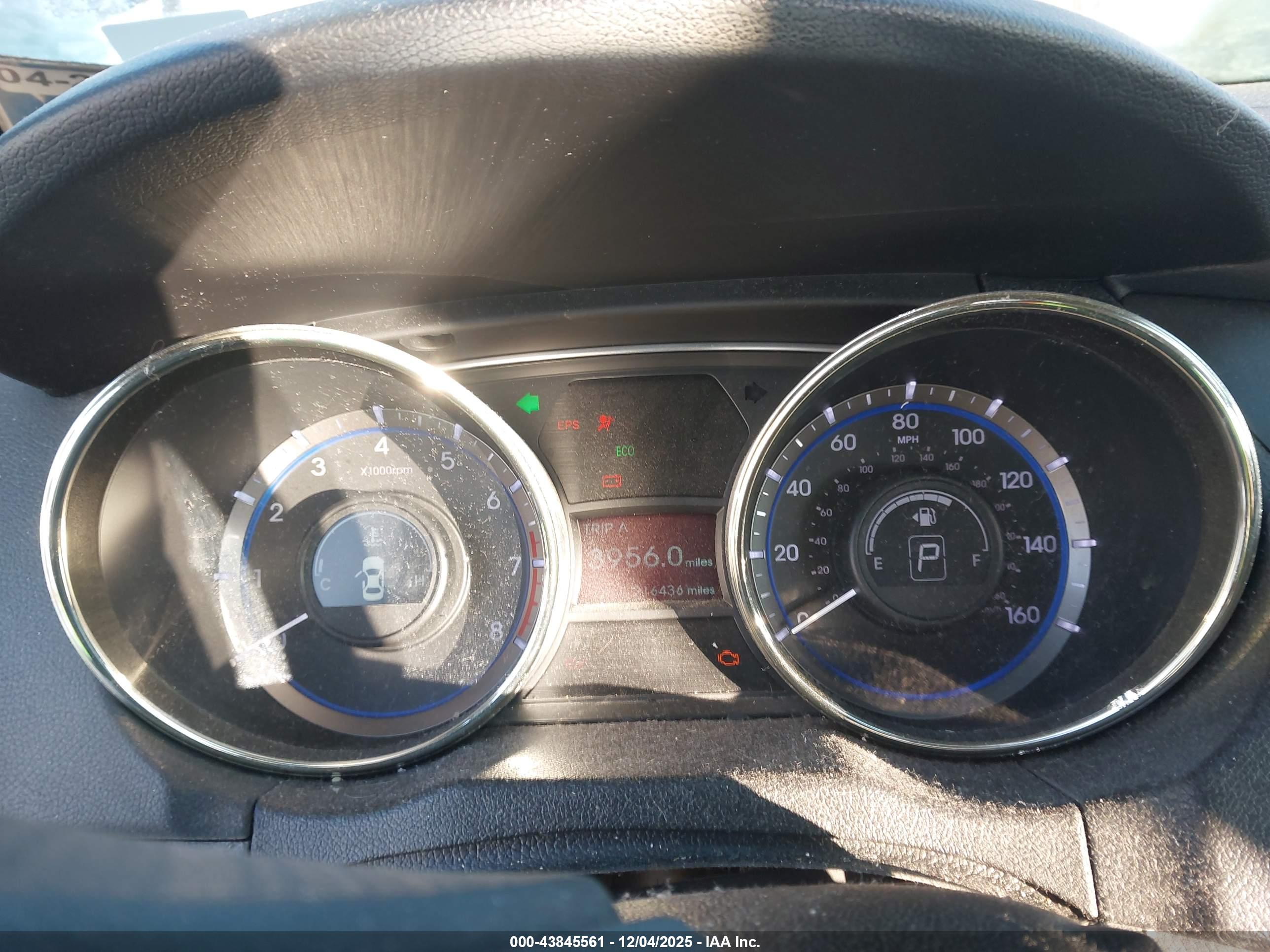 HYUNDAI SONATA image 7