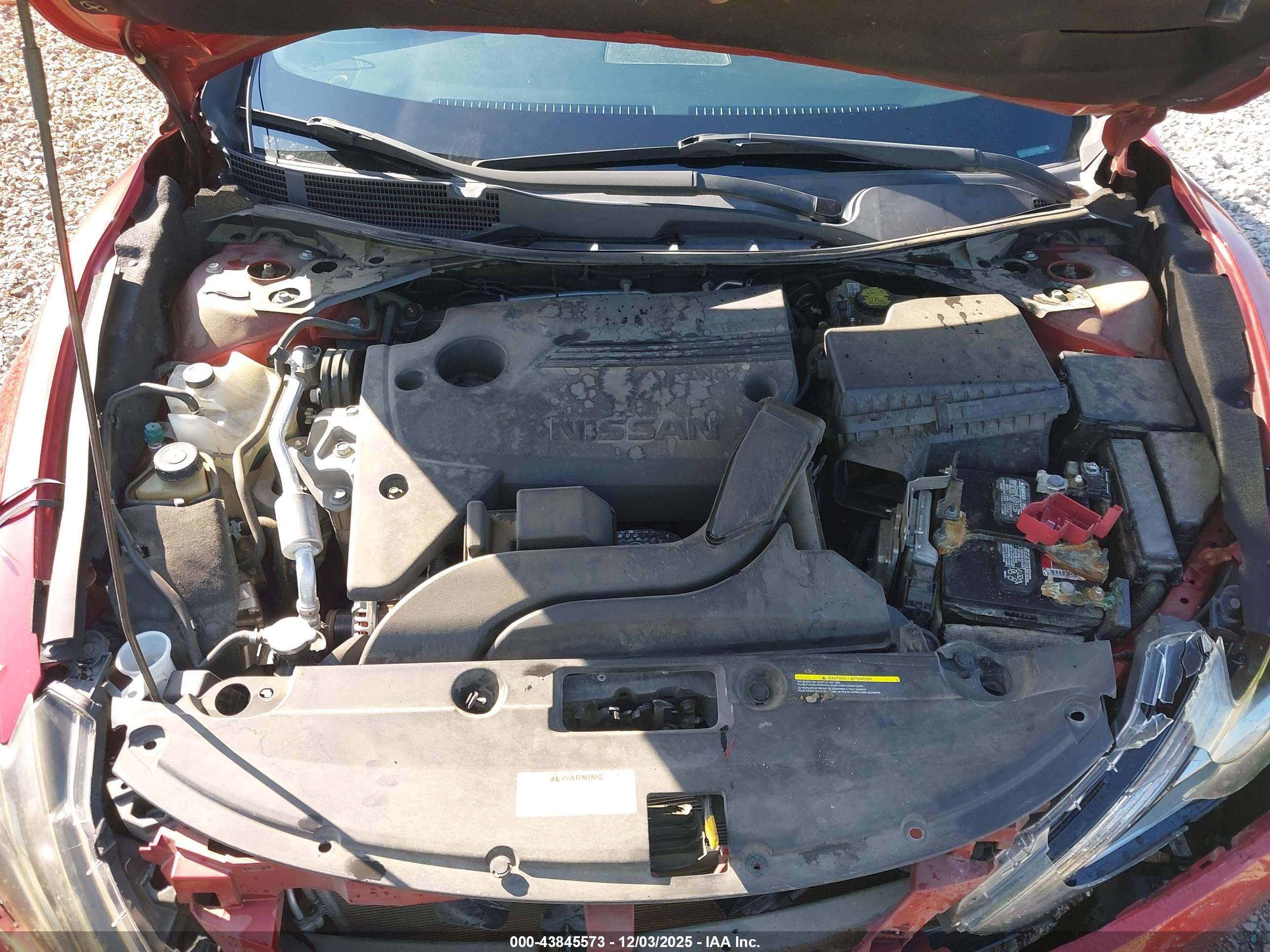 NISSAN ALTIMA image 10