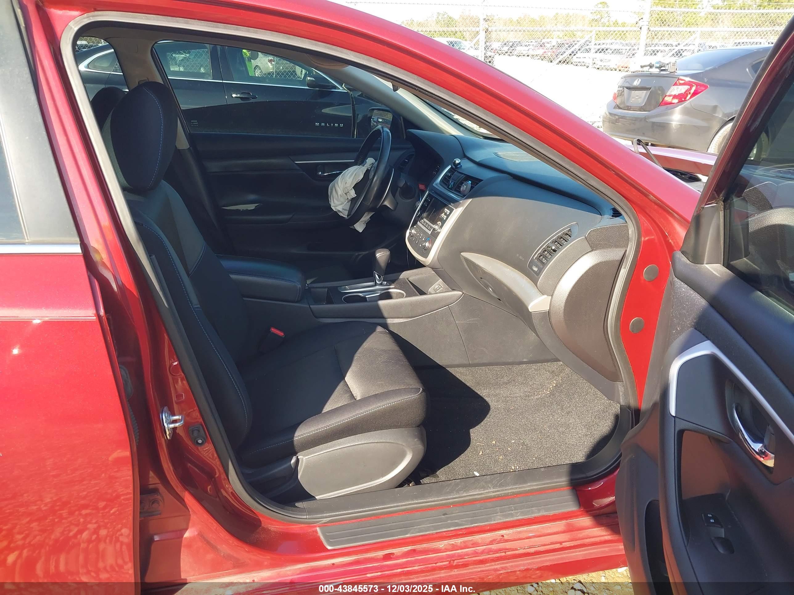 NISSAN ALTIMA image 5