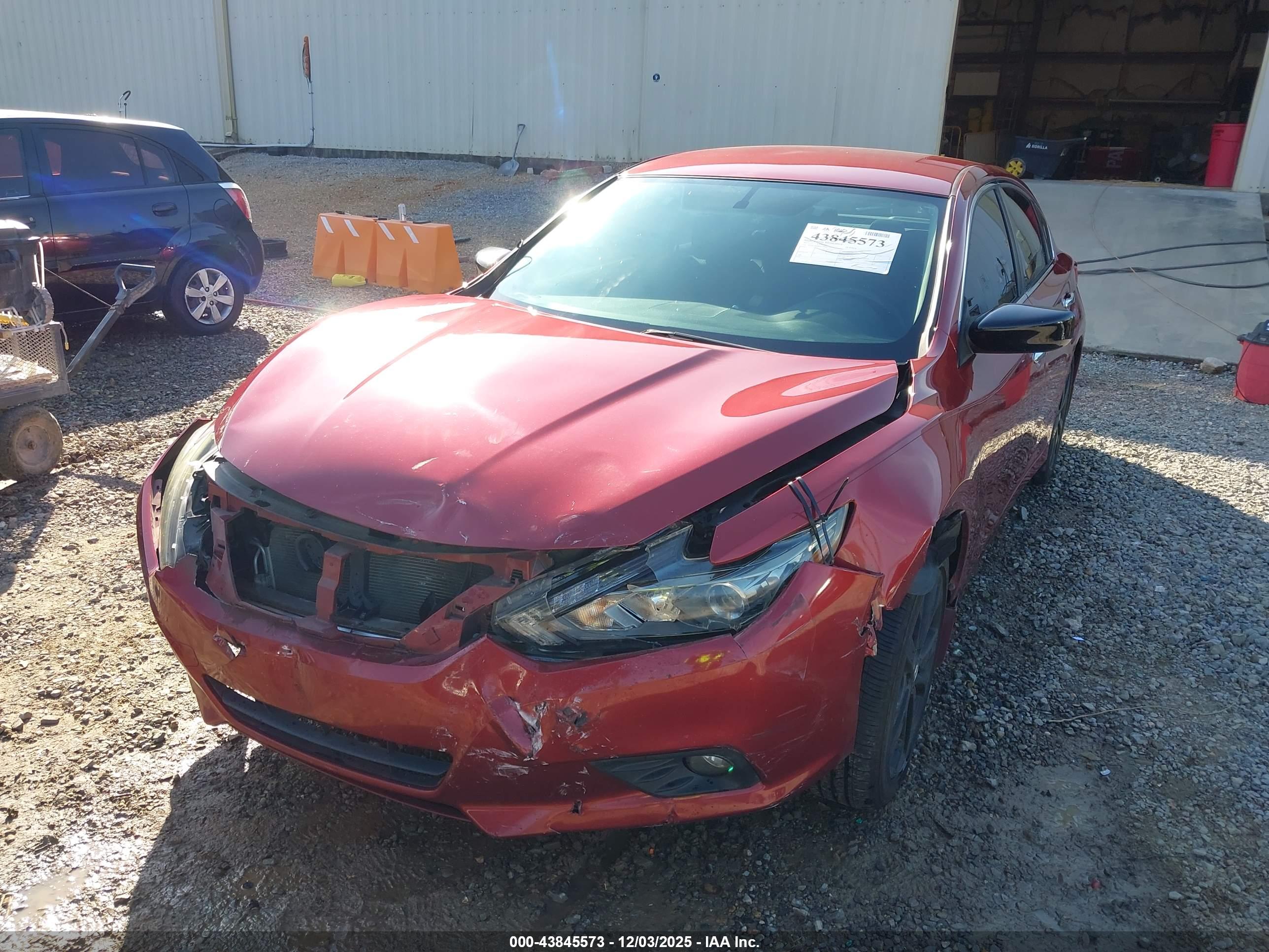 NISSAN ALTIMA image 6