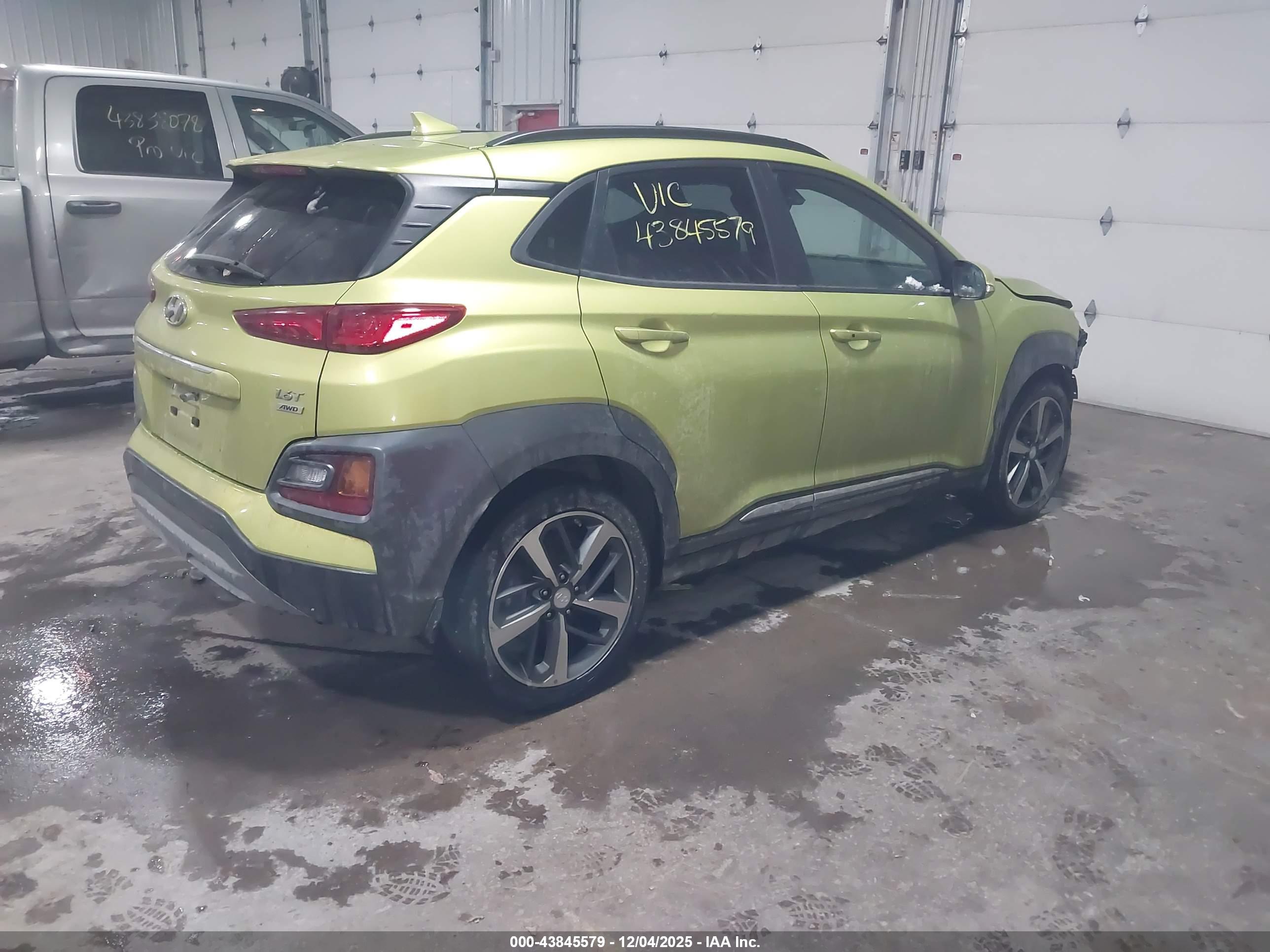 HYUNDAI KONA image 4