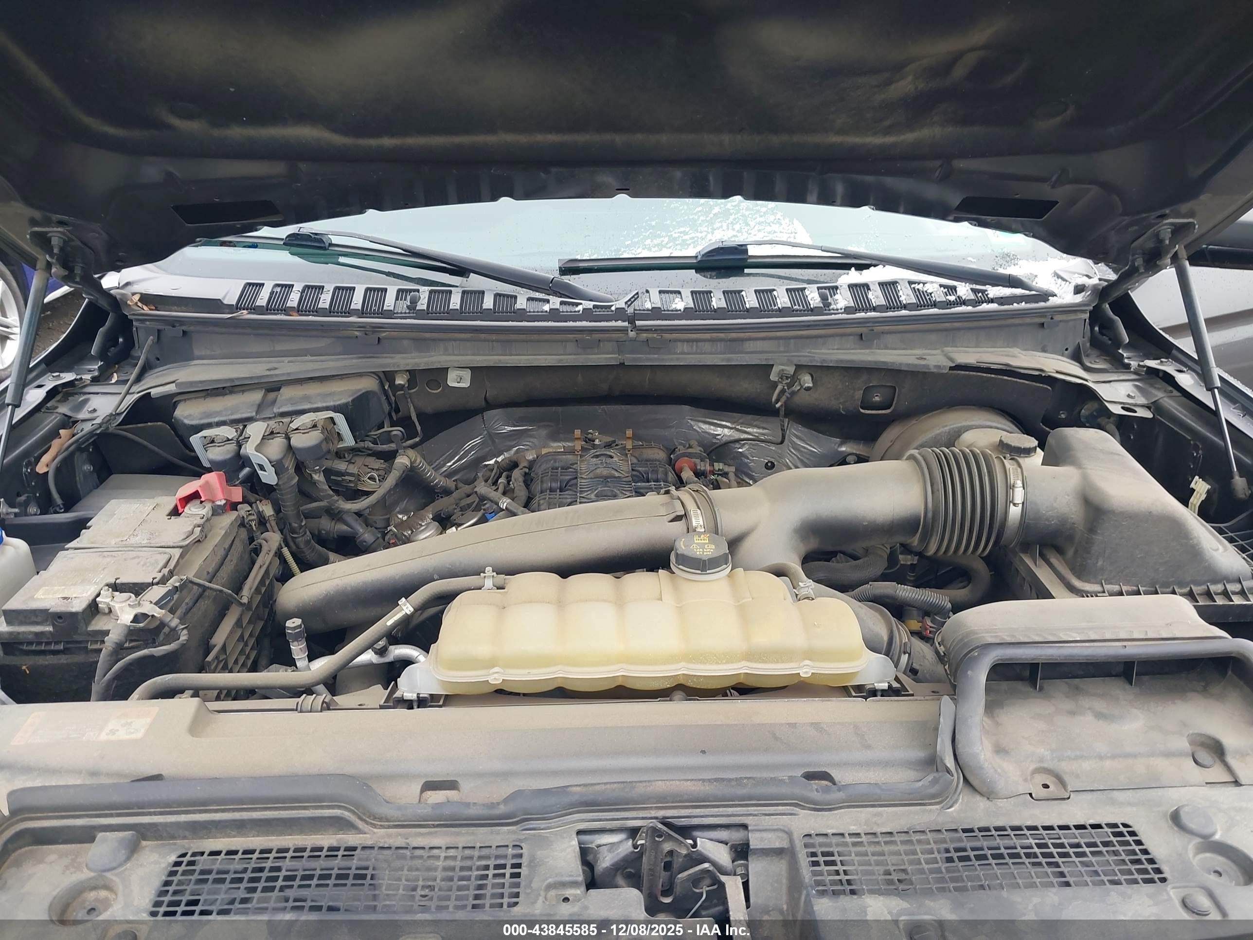 FORD EXPEDITION image 10