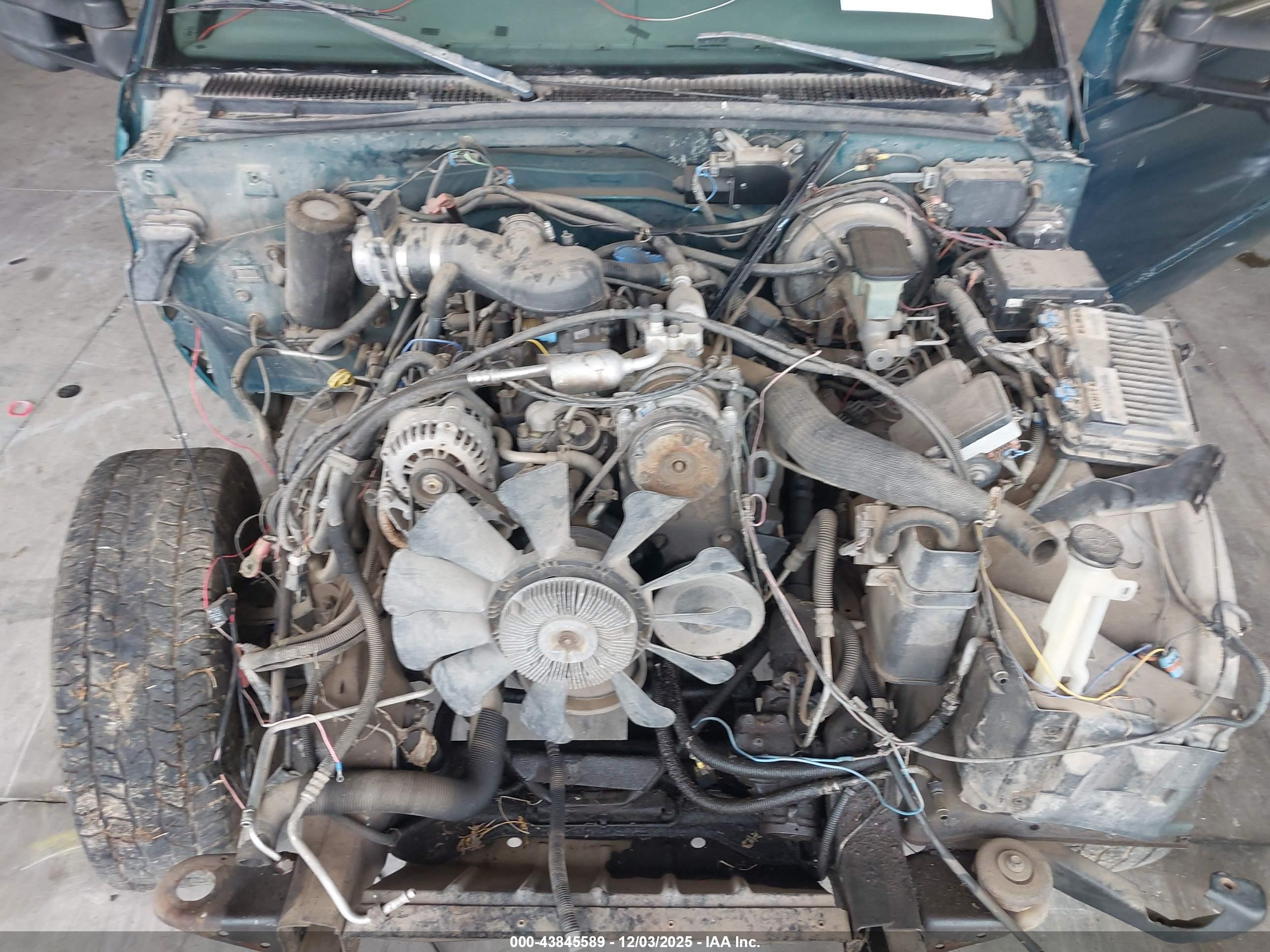 GMC SIERRA image 10